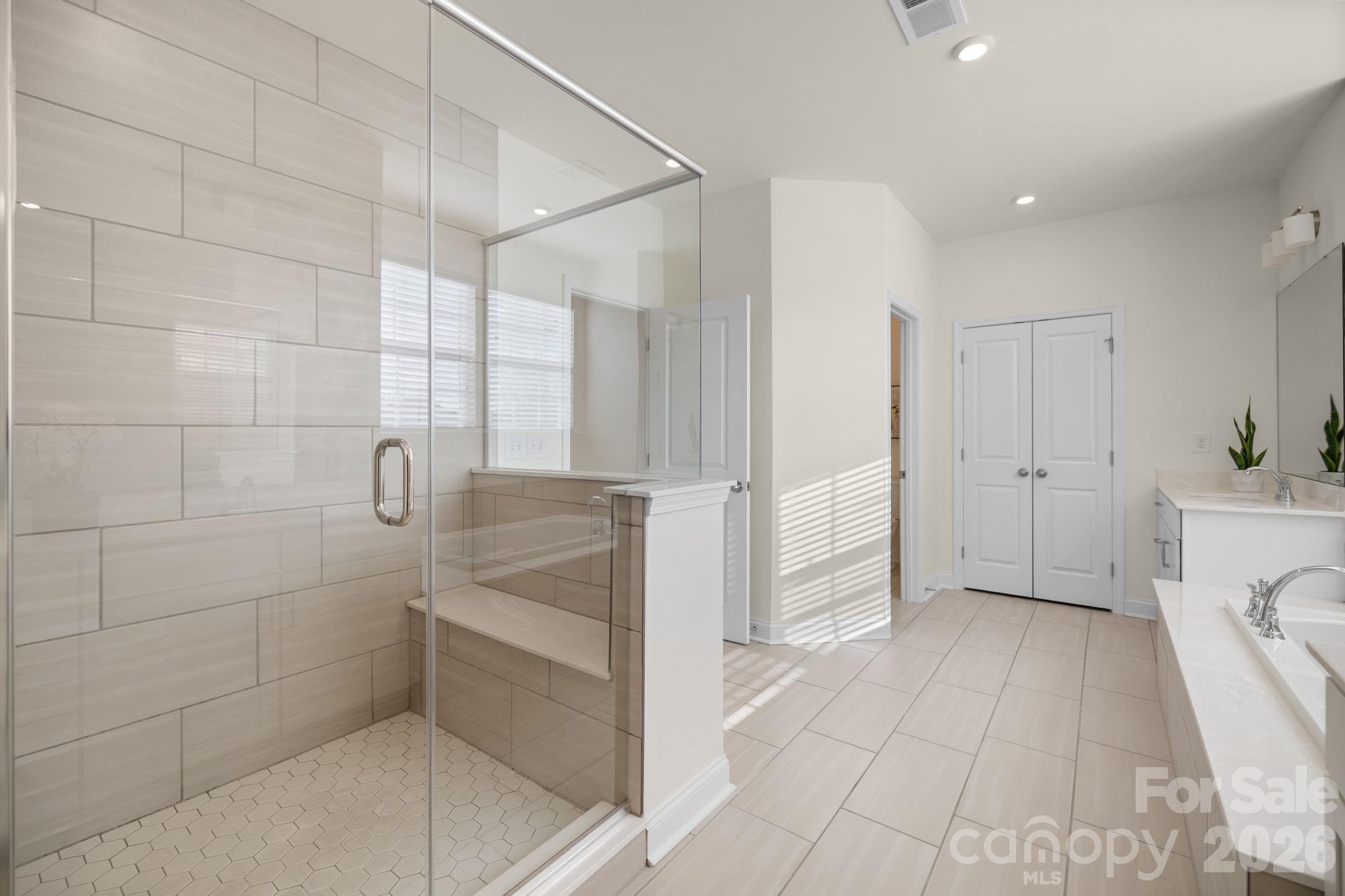 7059 Cloer Court