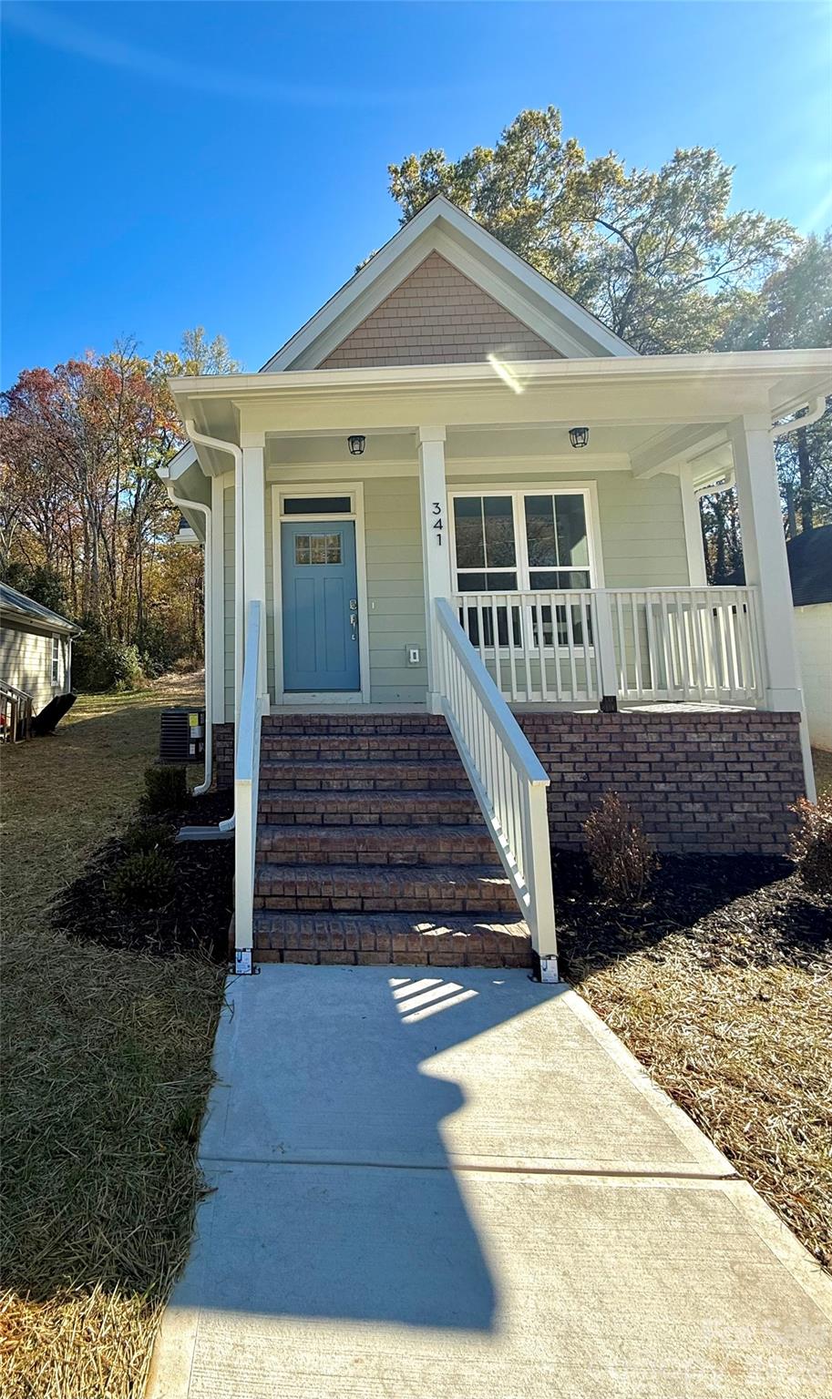 341 Broad Drive SW