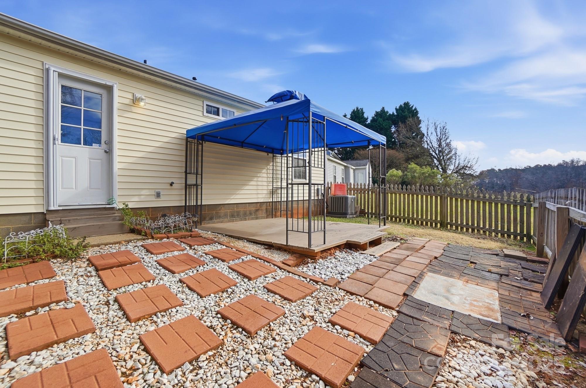 1533 Hollow Maple Drive