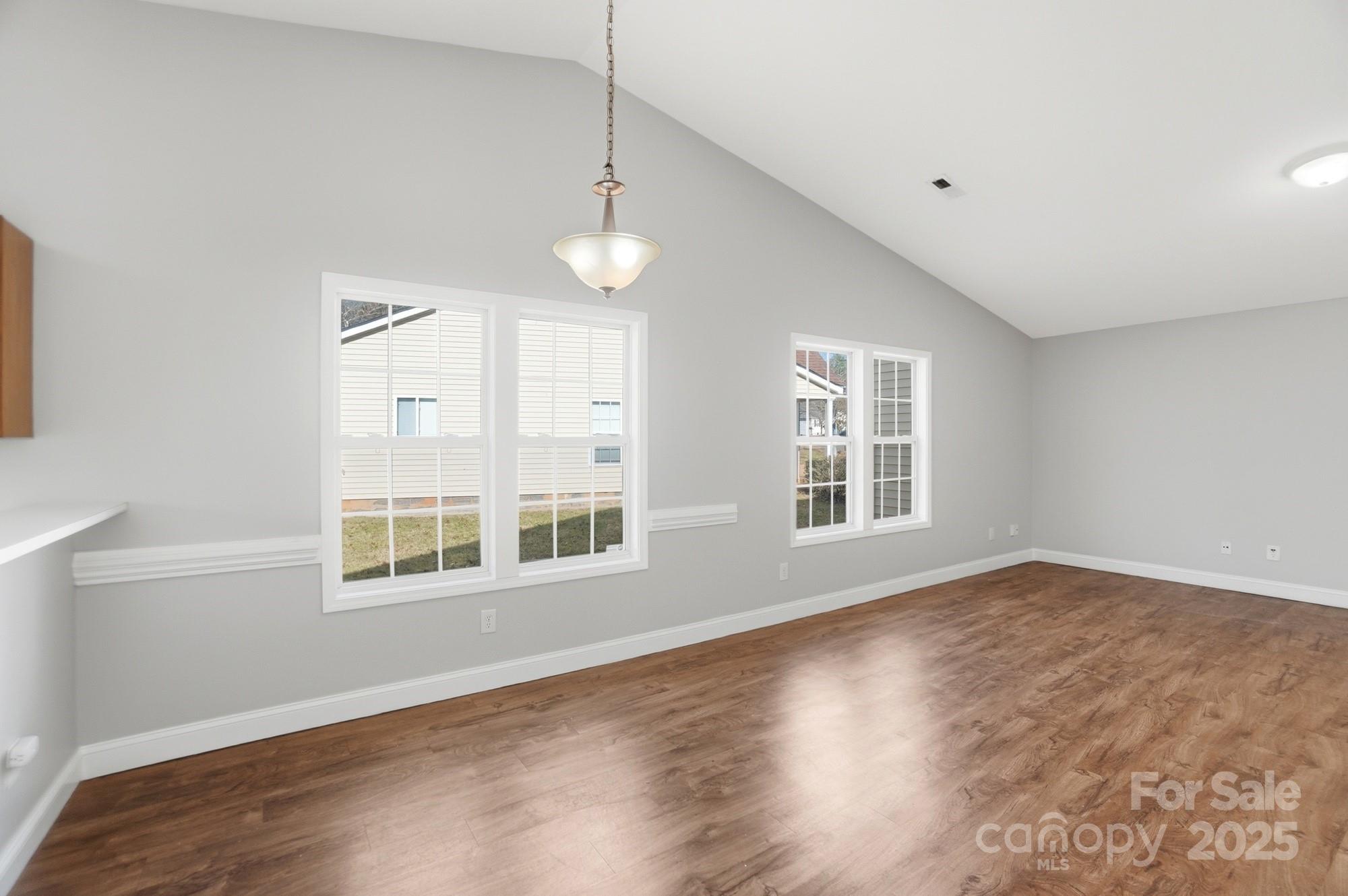 1533 Hollow Maple Drive