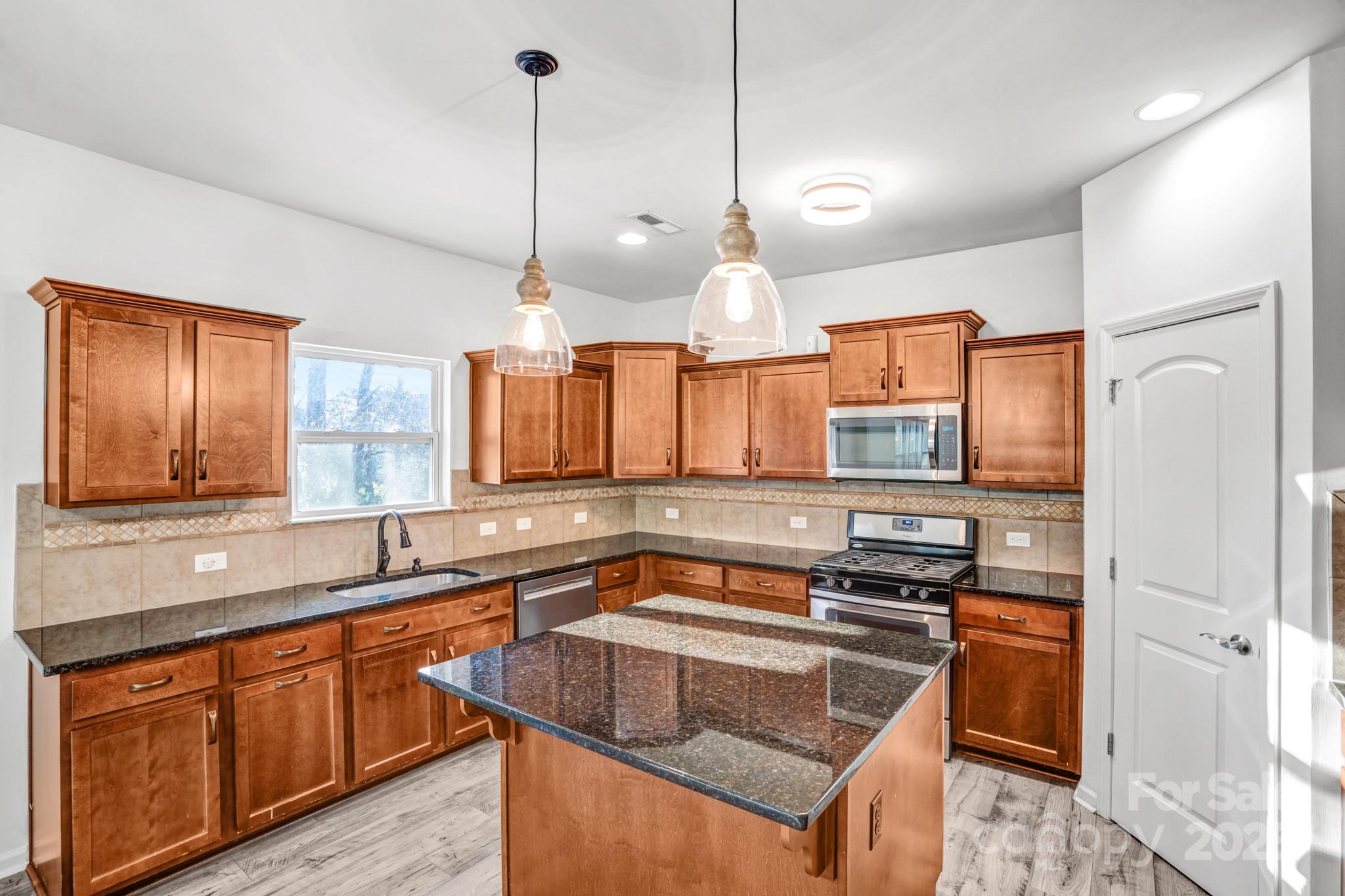 1017 Quail Run Court