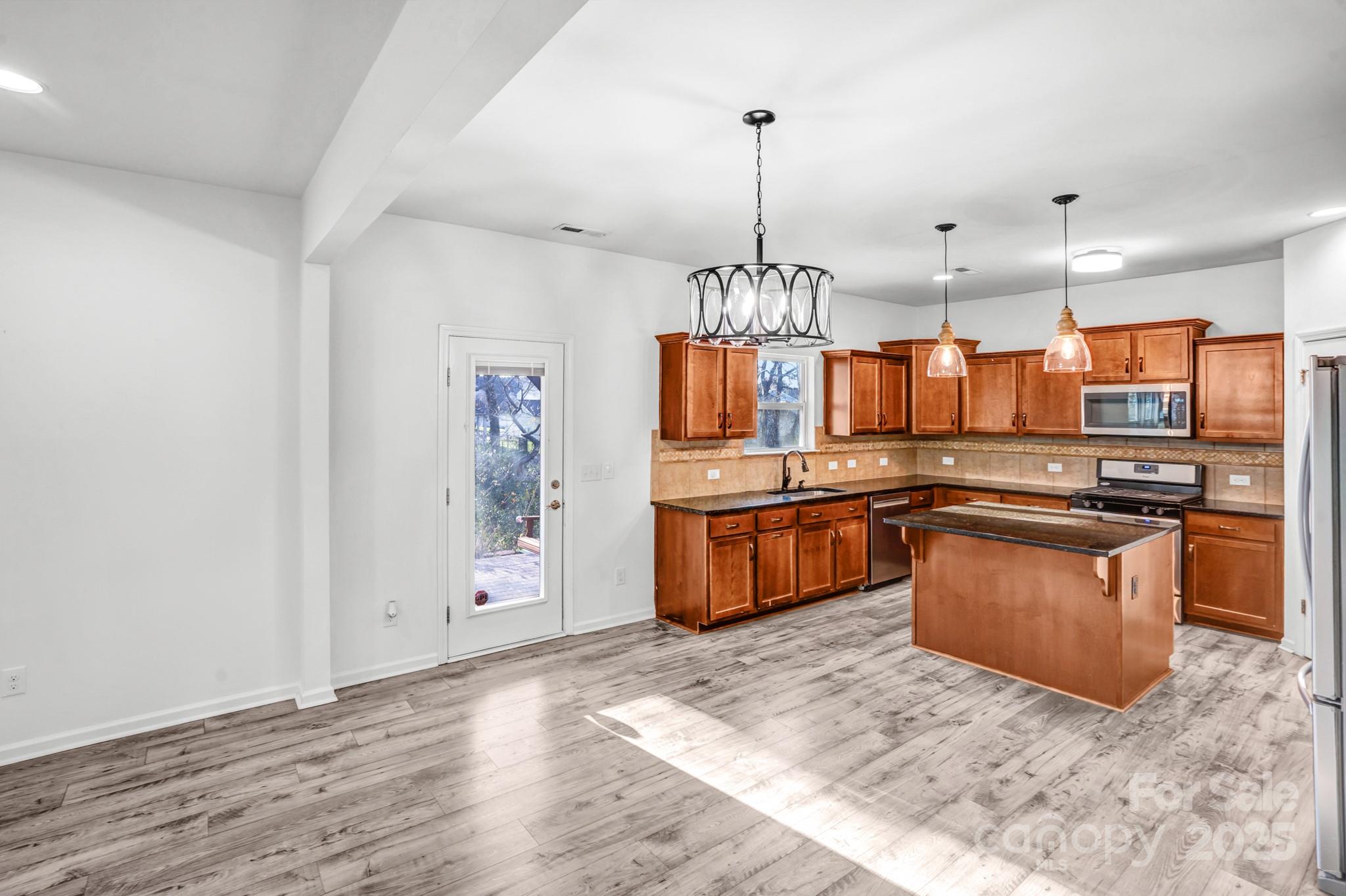 1017 Quail Run Court