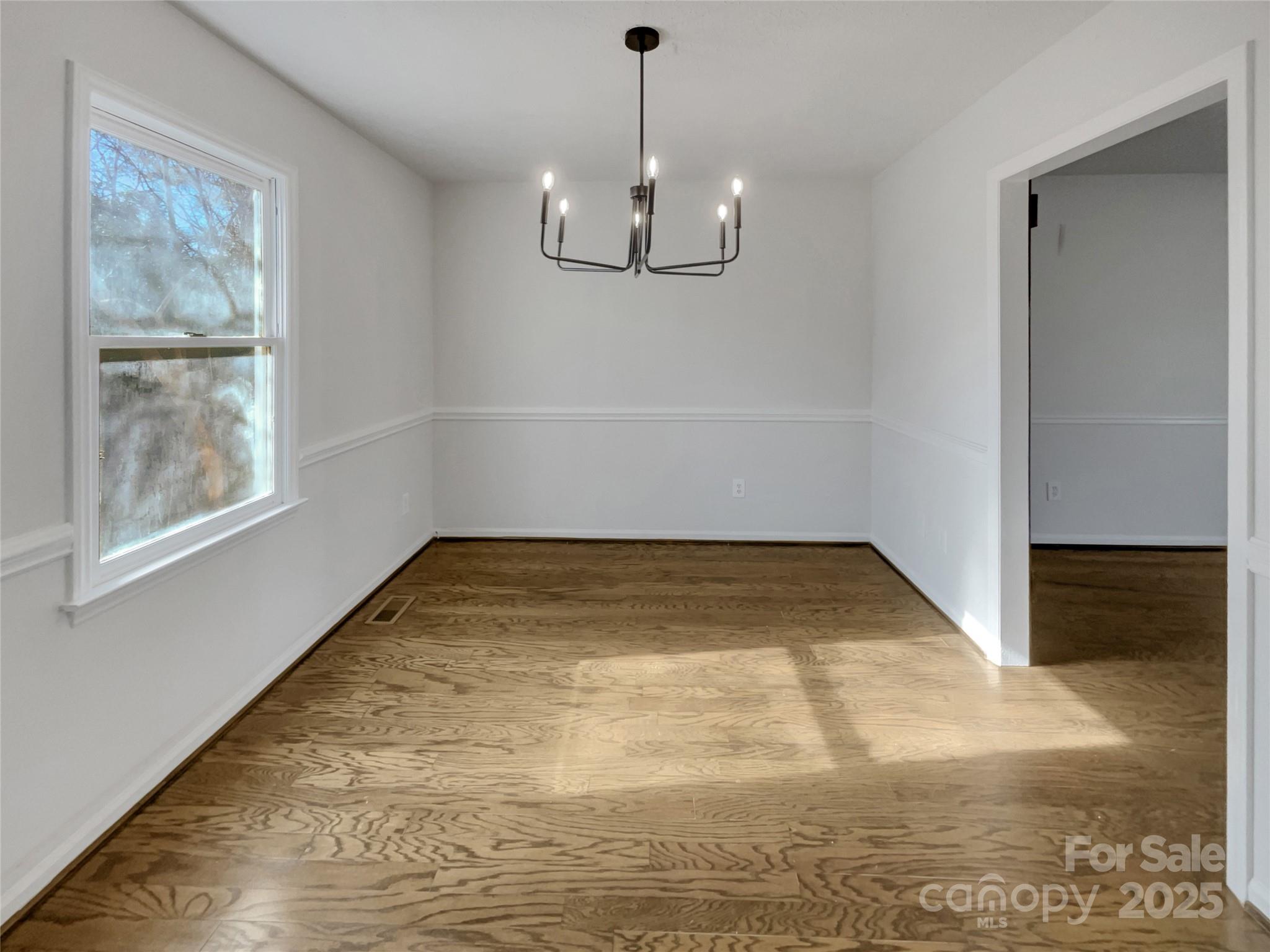 1057 Honeybee Trail