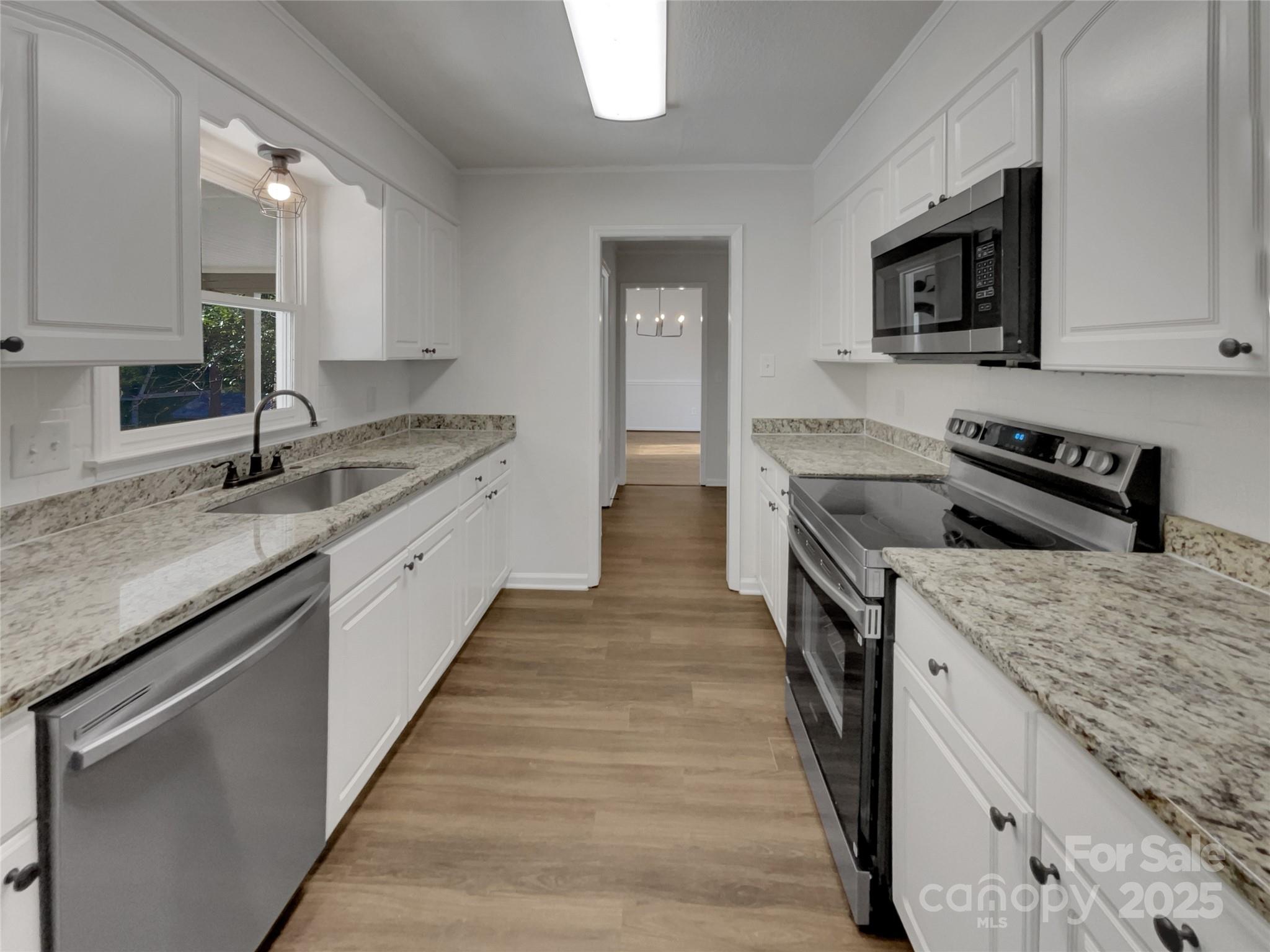 1057 Honeybee Trail