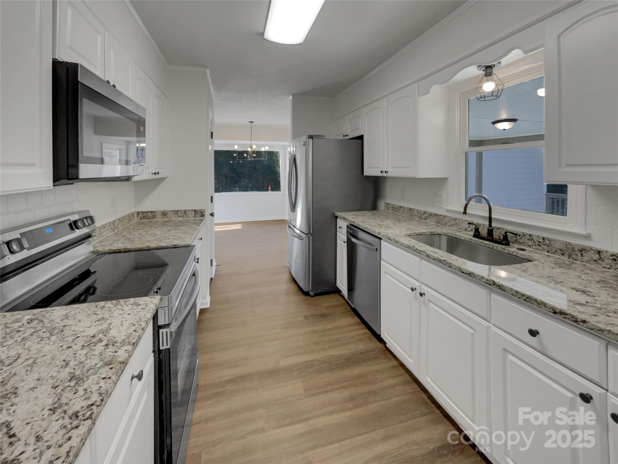 1057 Honeybee Trail
