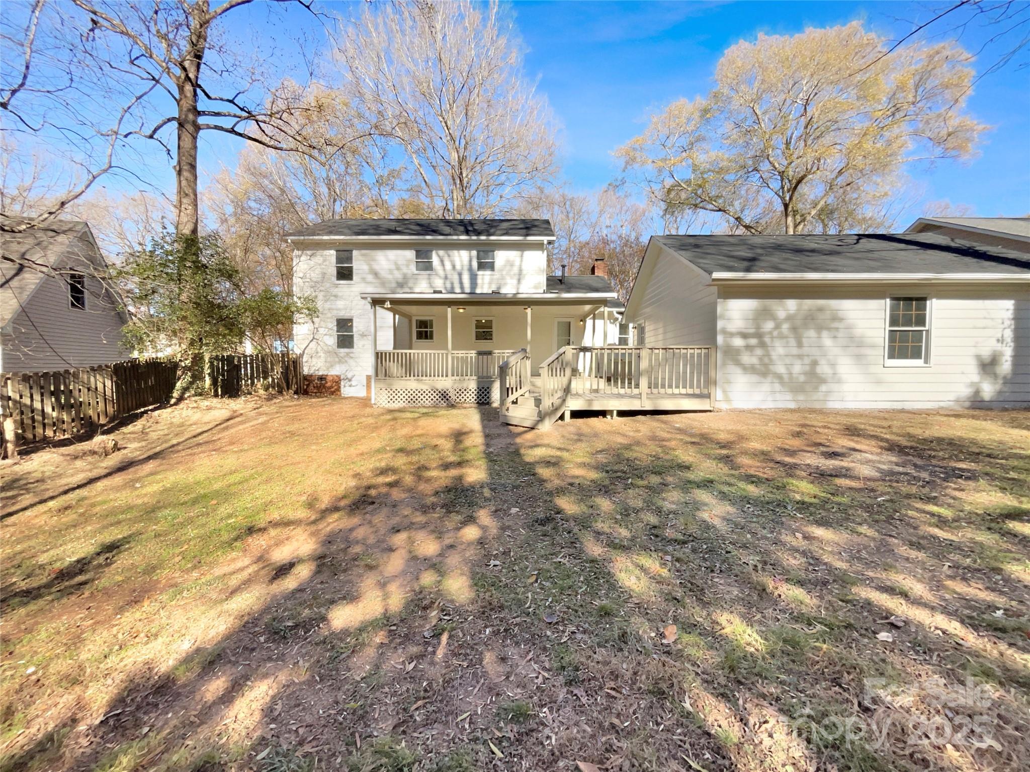 1057 Honeybee Trail