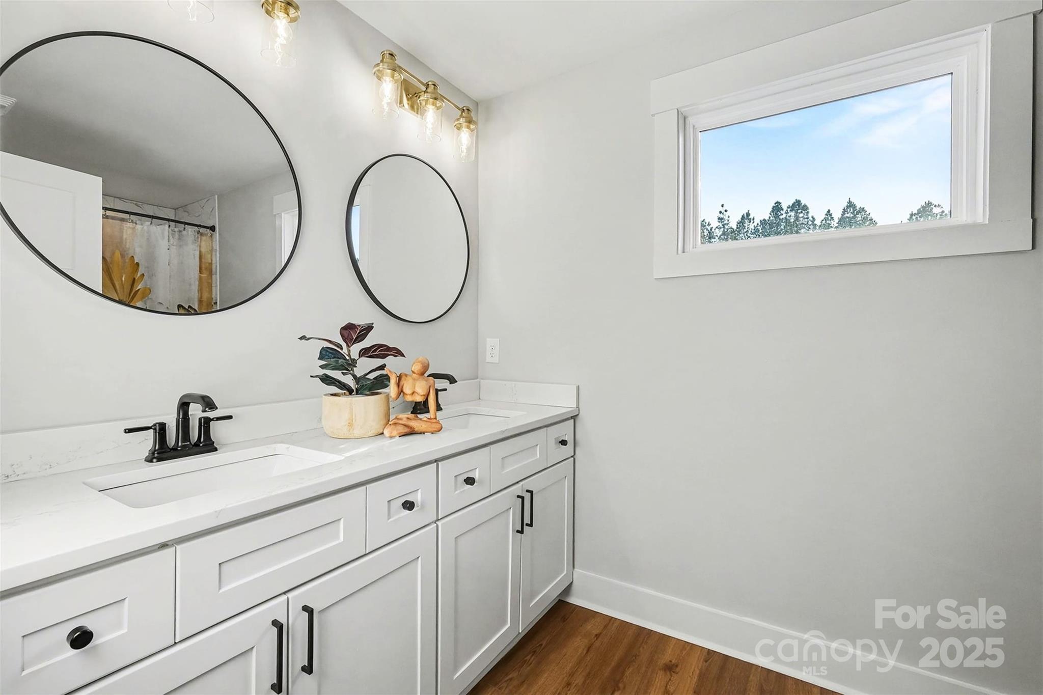 5019 Star Magnolia Court