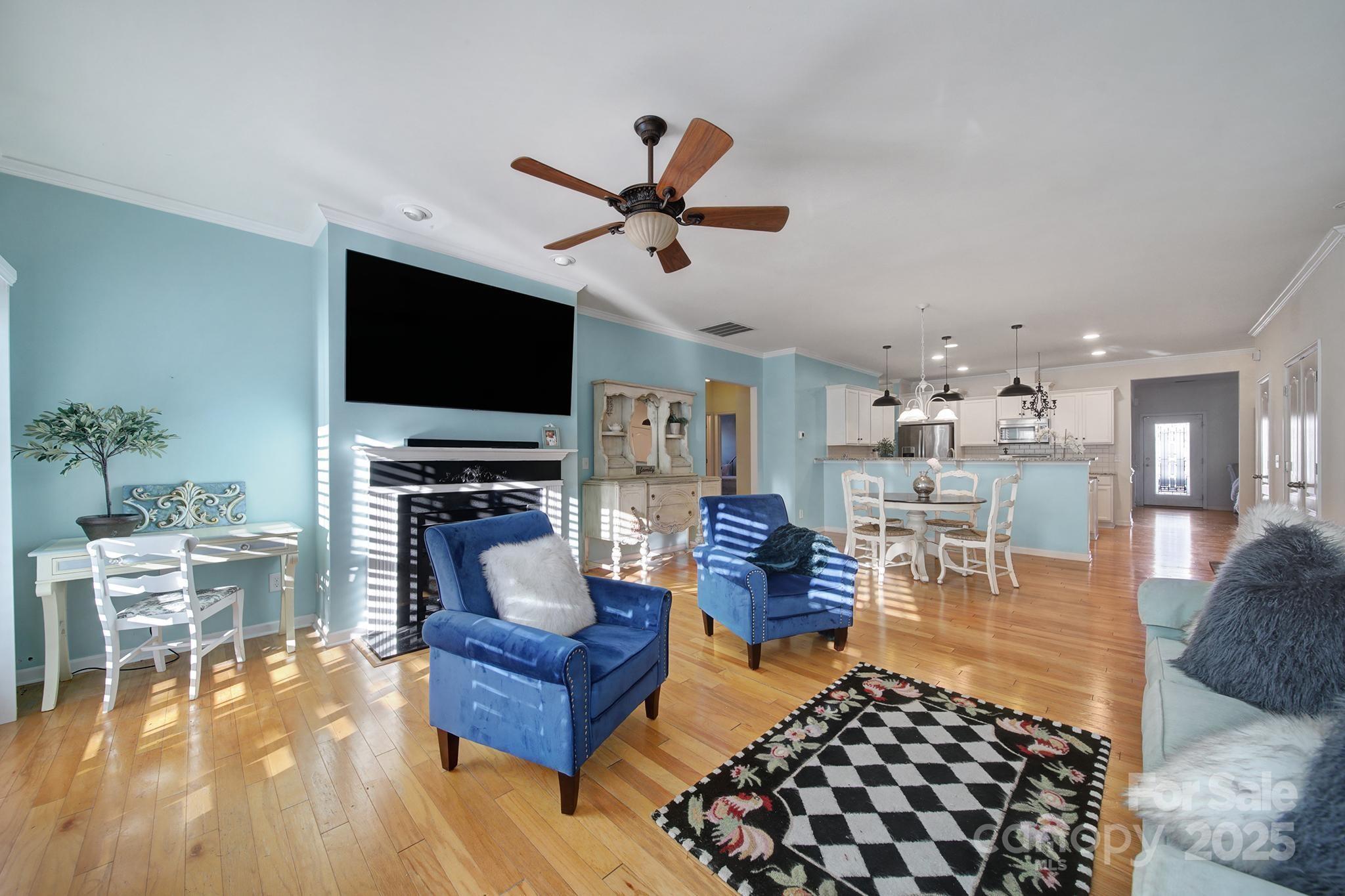 1875 Yellow Daisy Drive