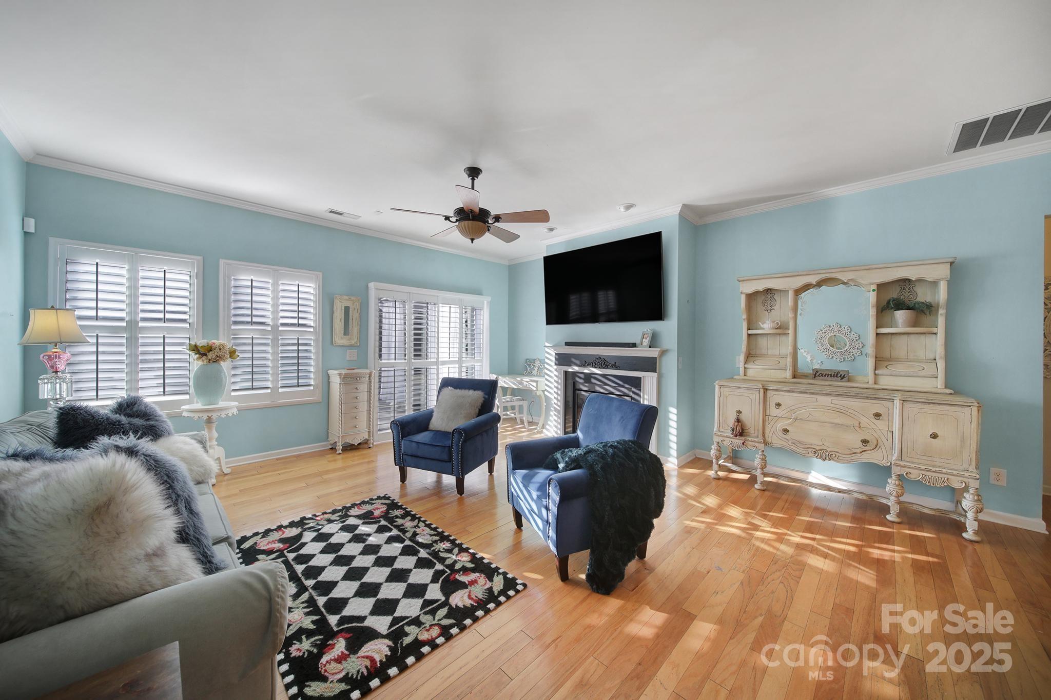 1875 Yellow Daisy Drive