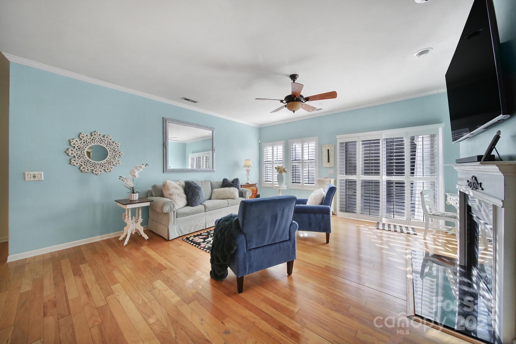 1875 Yellow Daisy Drive