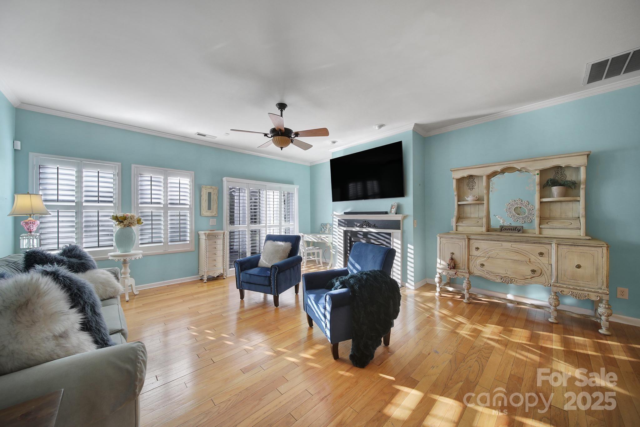 1875 Yellow Daisy Drive