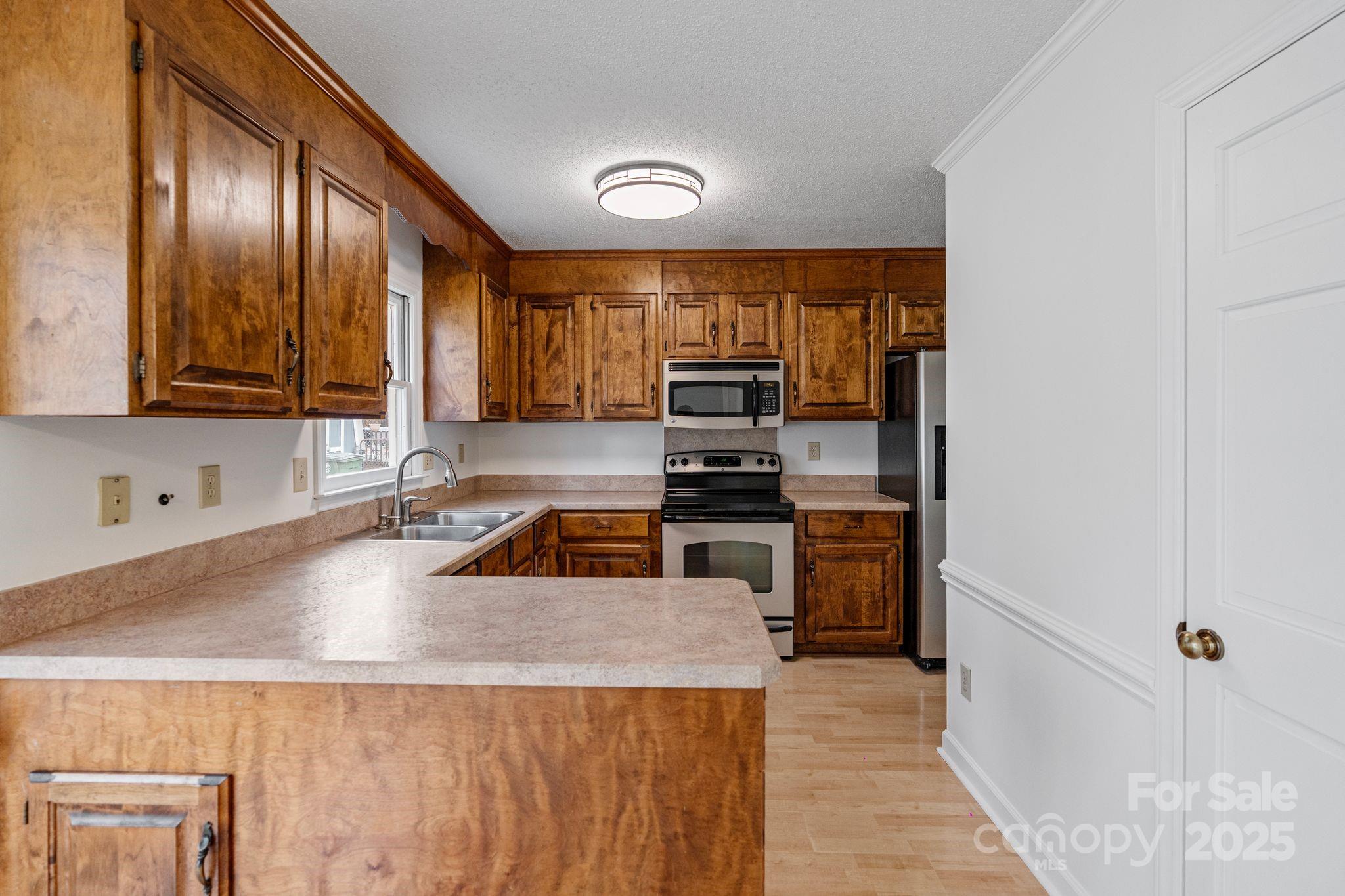 19606 Grasmere Place