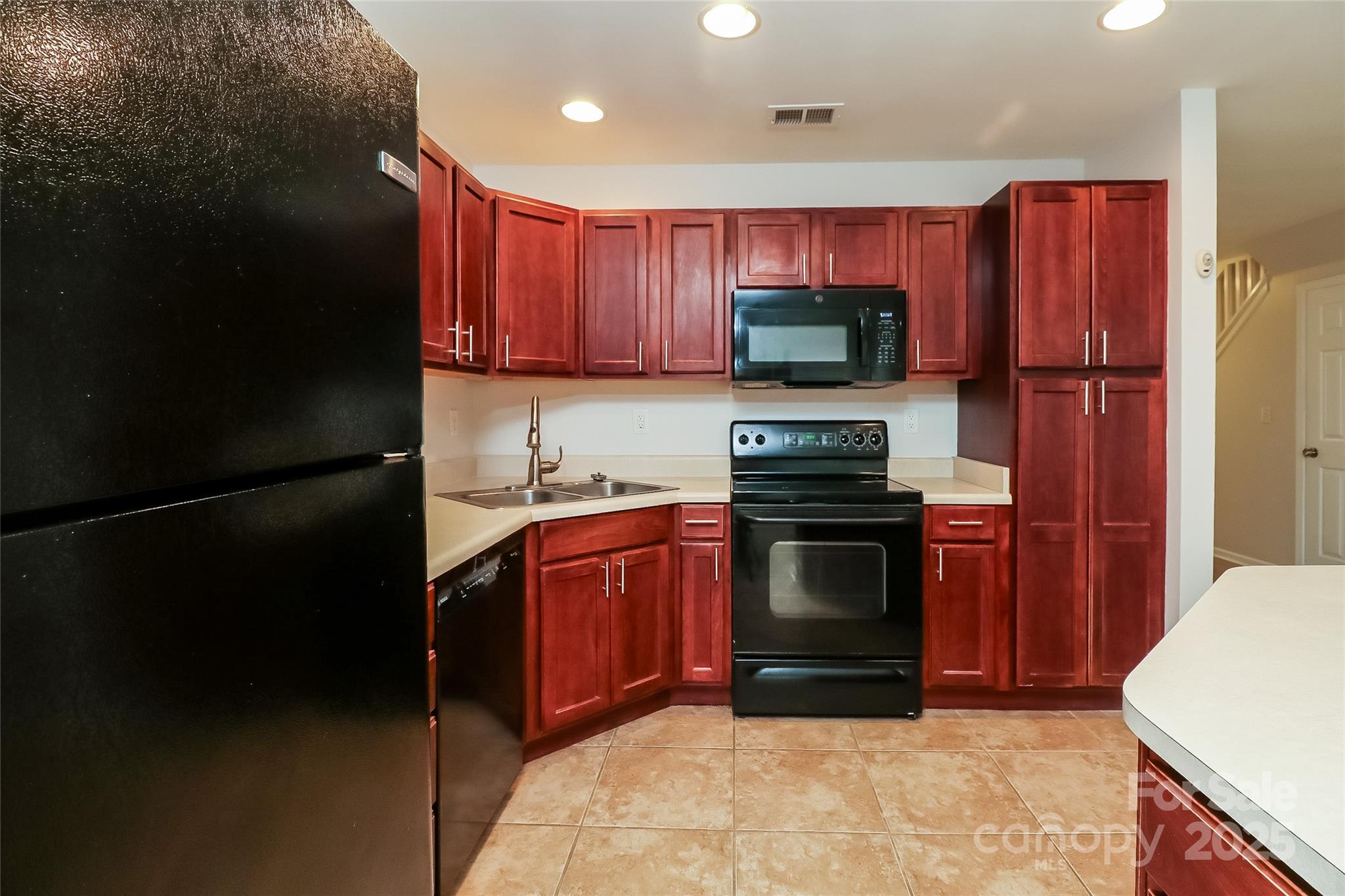10007 University Park Lane