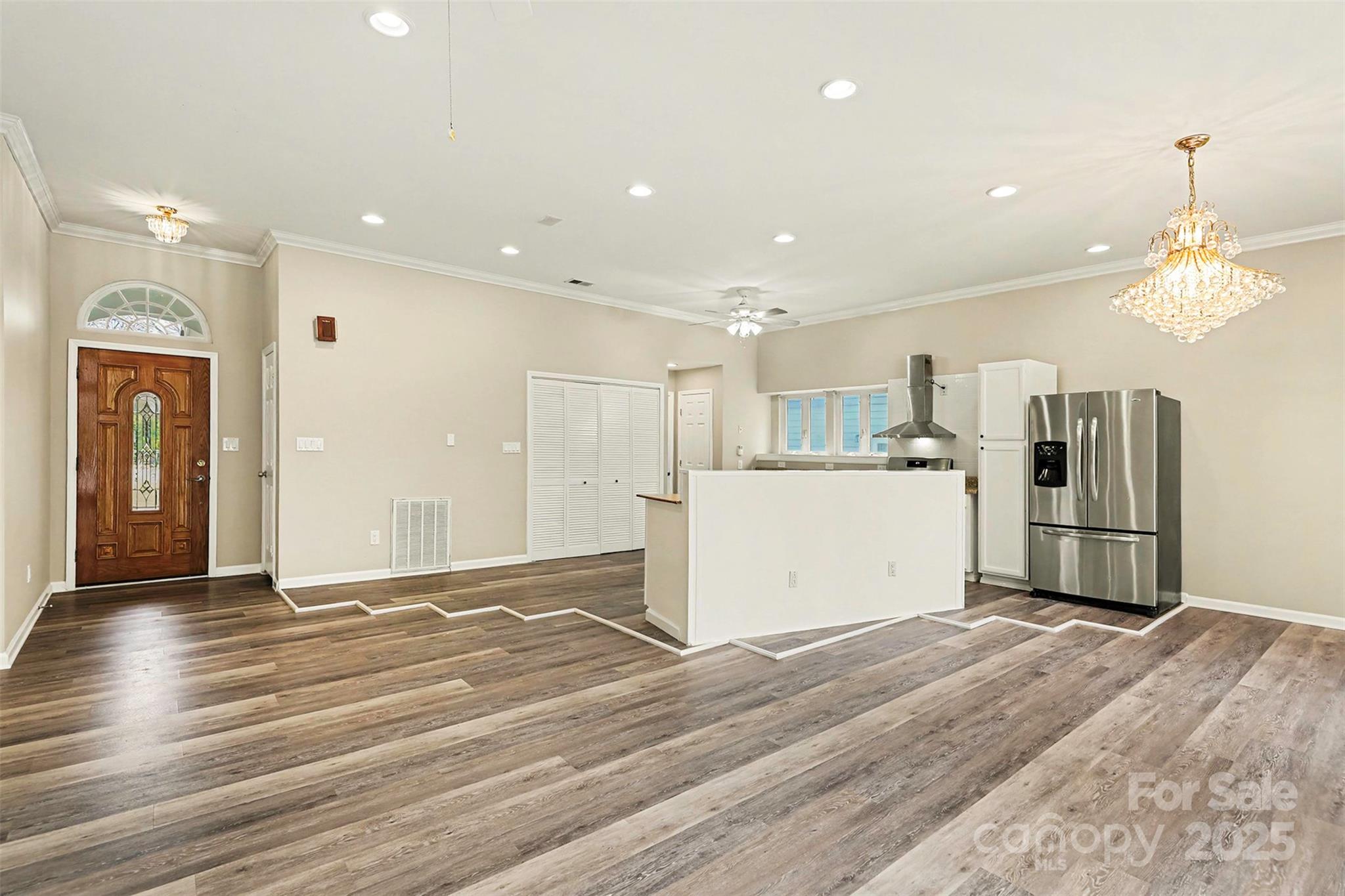 12145 Landing Green Drive