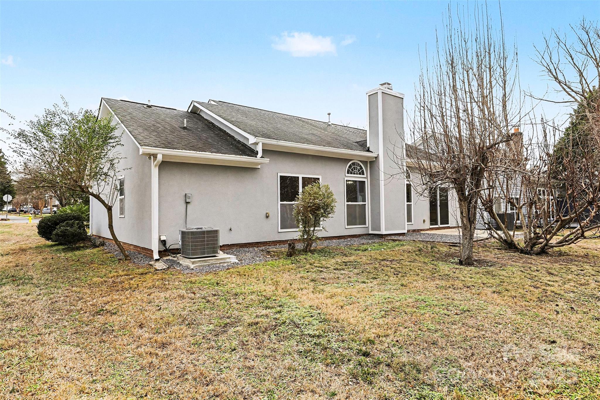 12145 Landing Green Drive