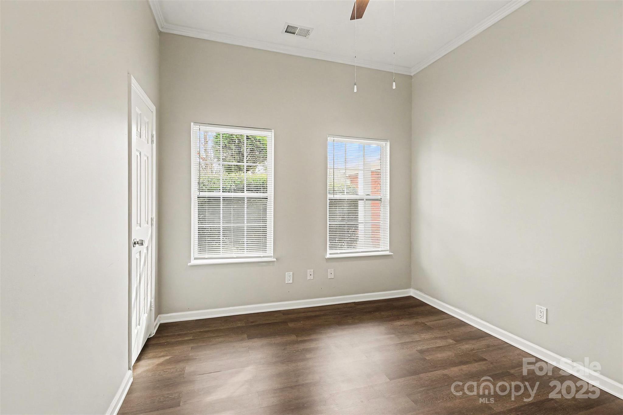 12145 Landing Green Drive