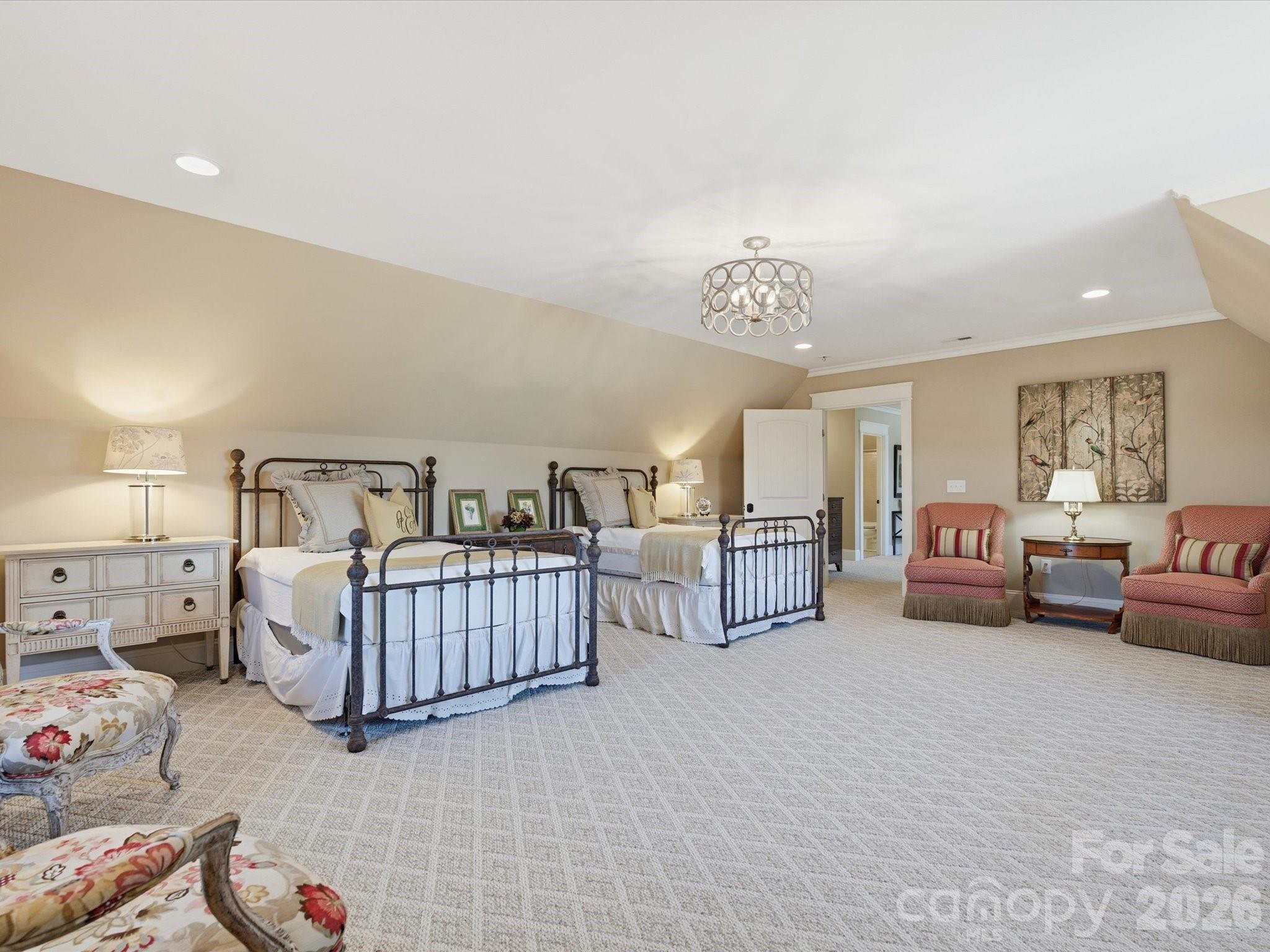 3135 Old Hickory Road