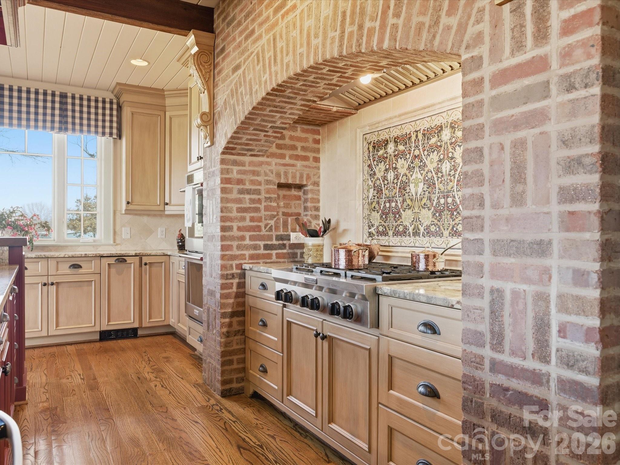 3135 Old Hickory Road