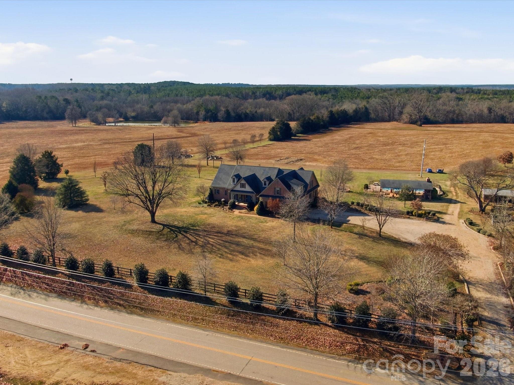 3135 Old Hickory Road