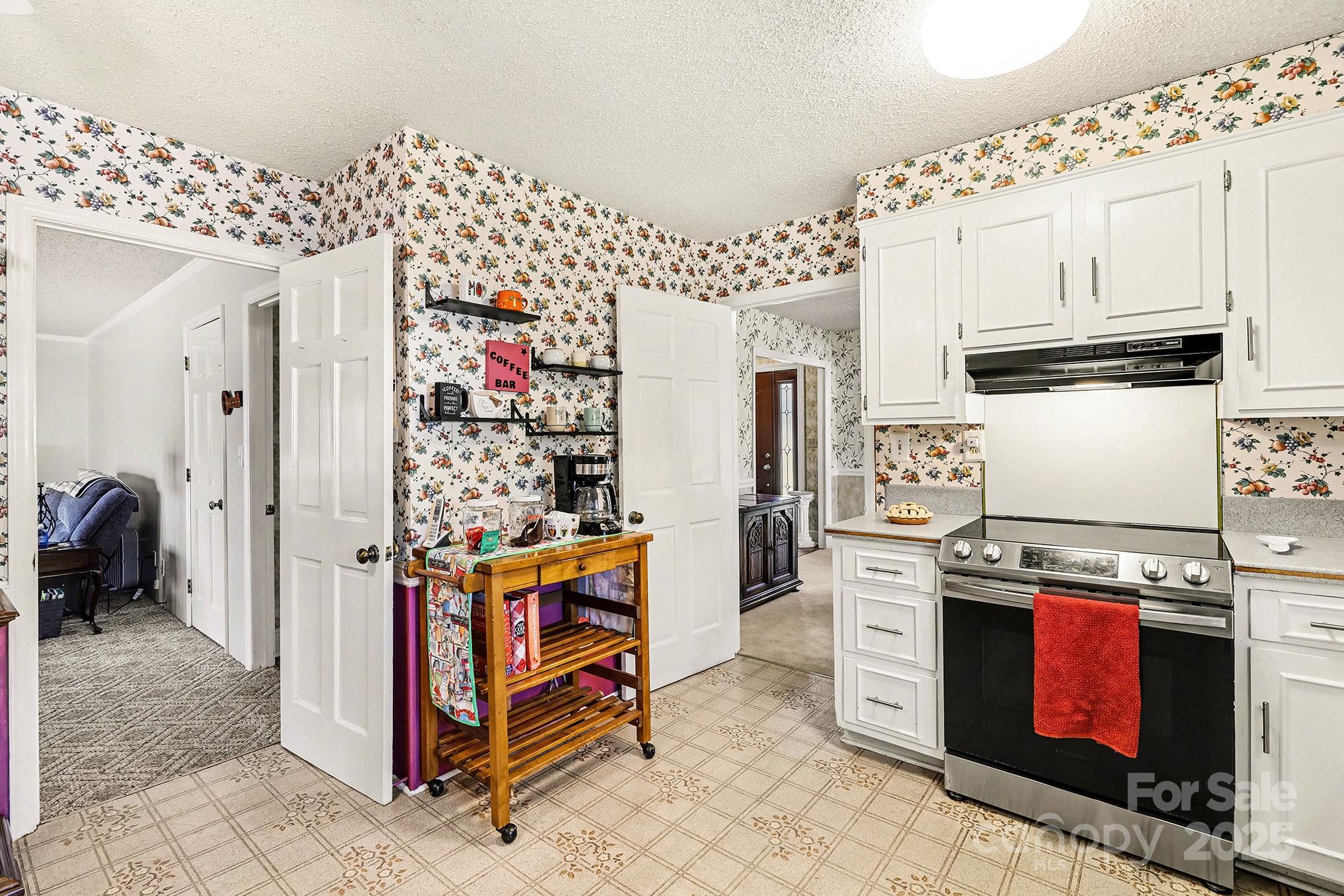 7230 Canterway Drive