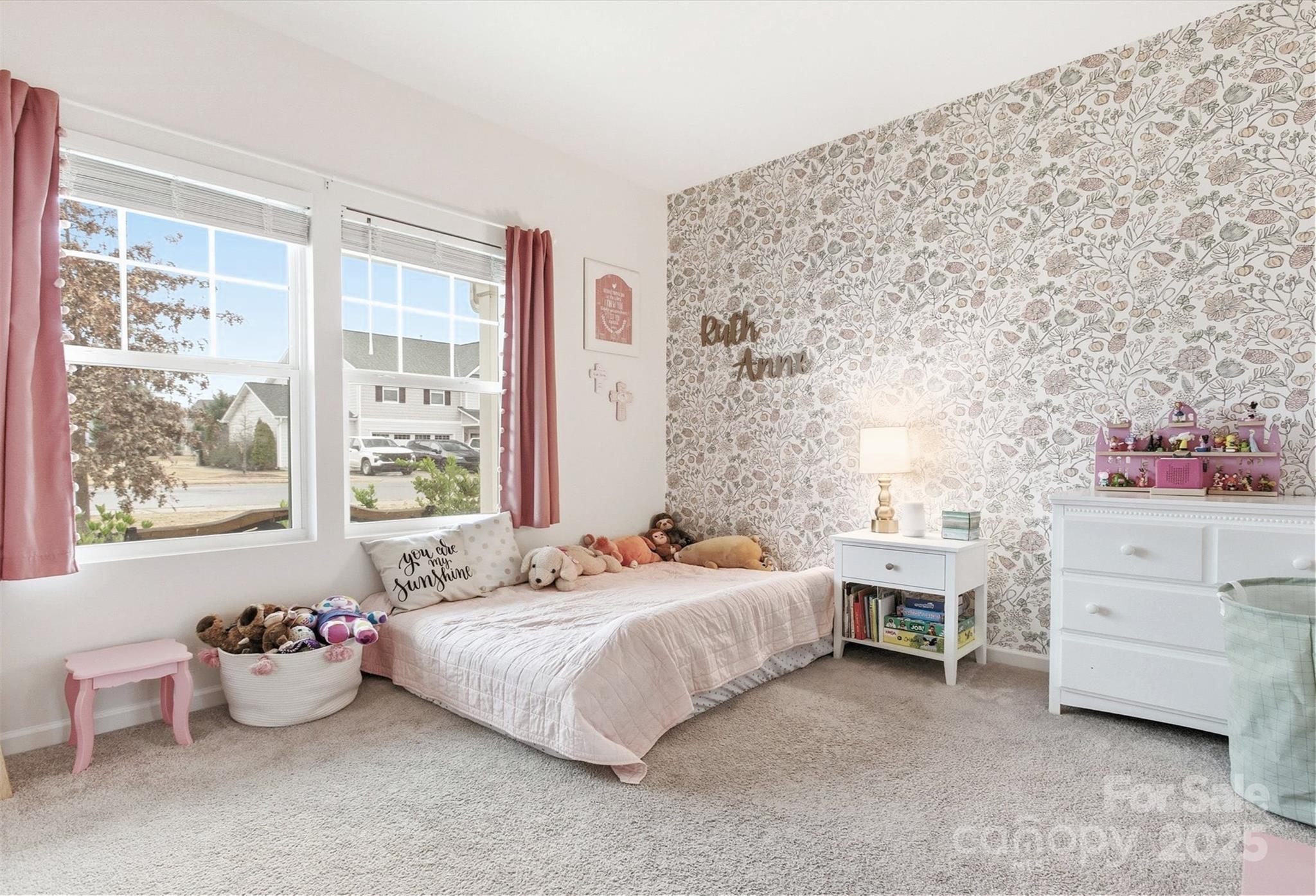 1328 Oakhurst Drive