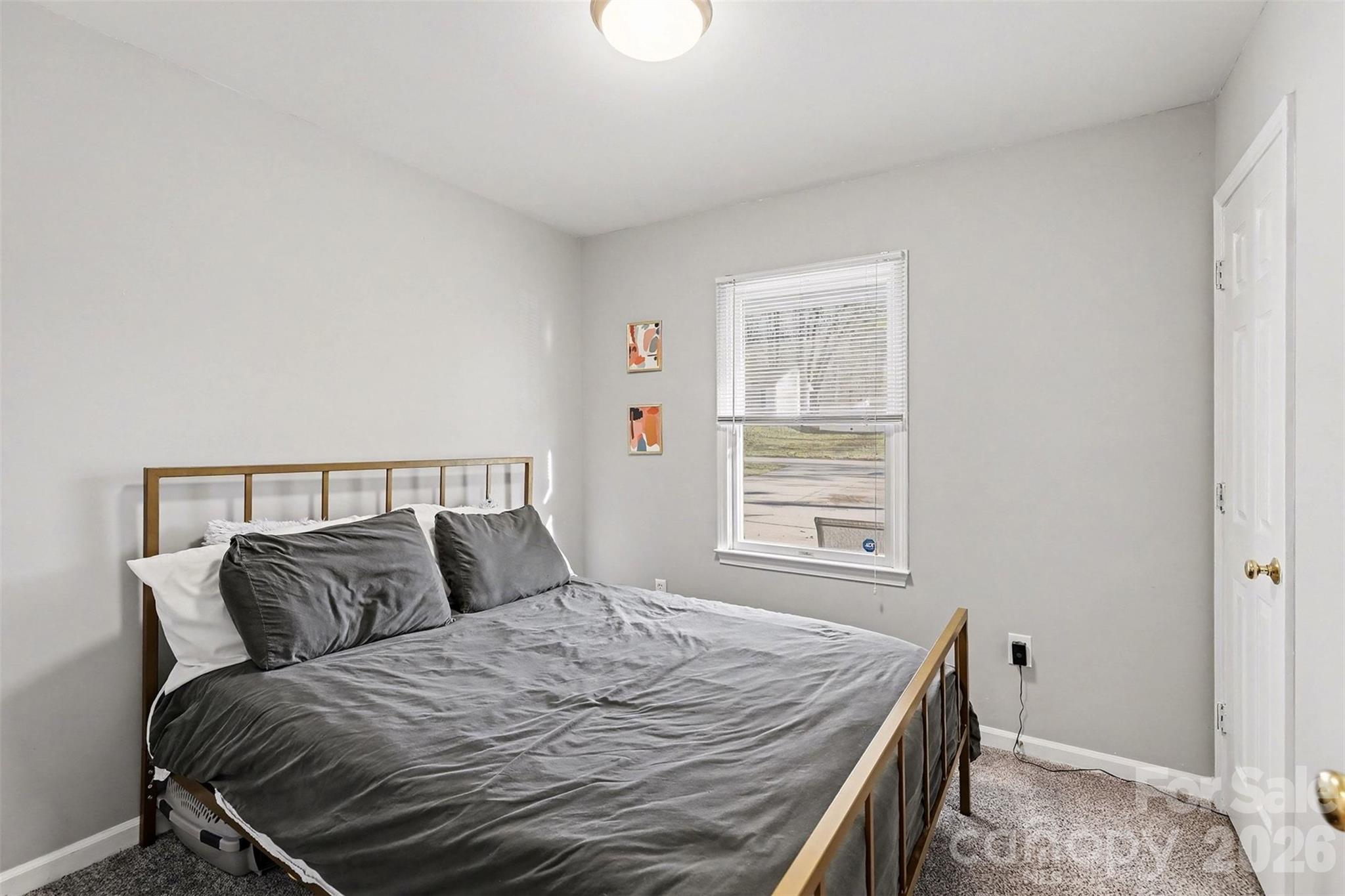 1318 Ridgewood Drive