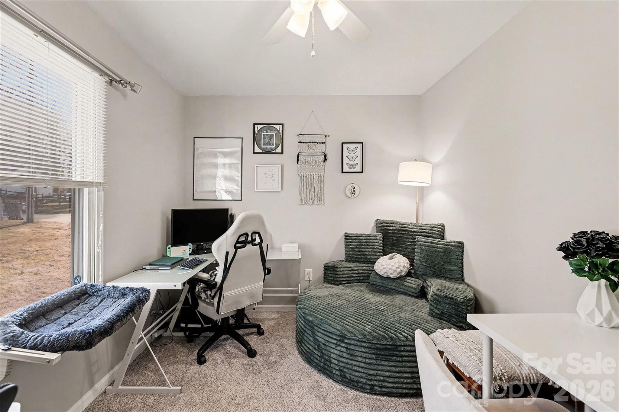 1318 Ridgewood Drive