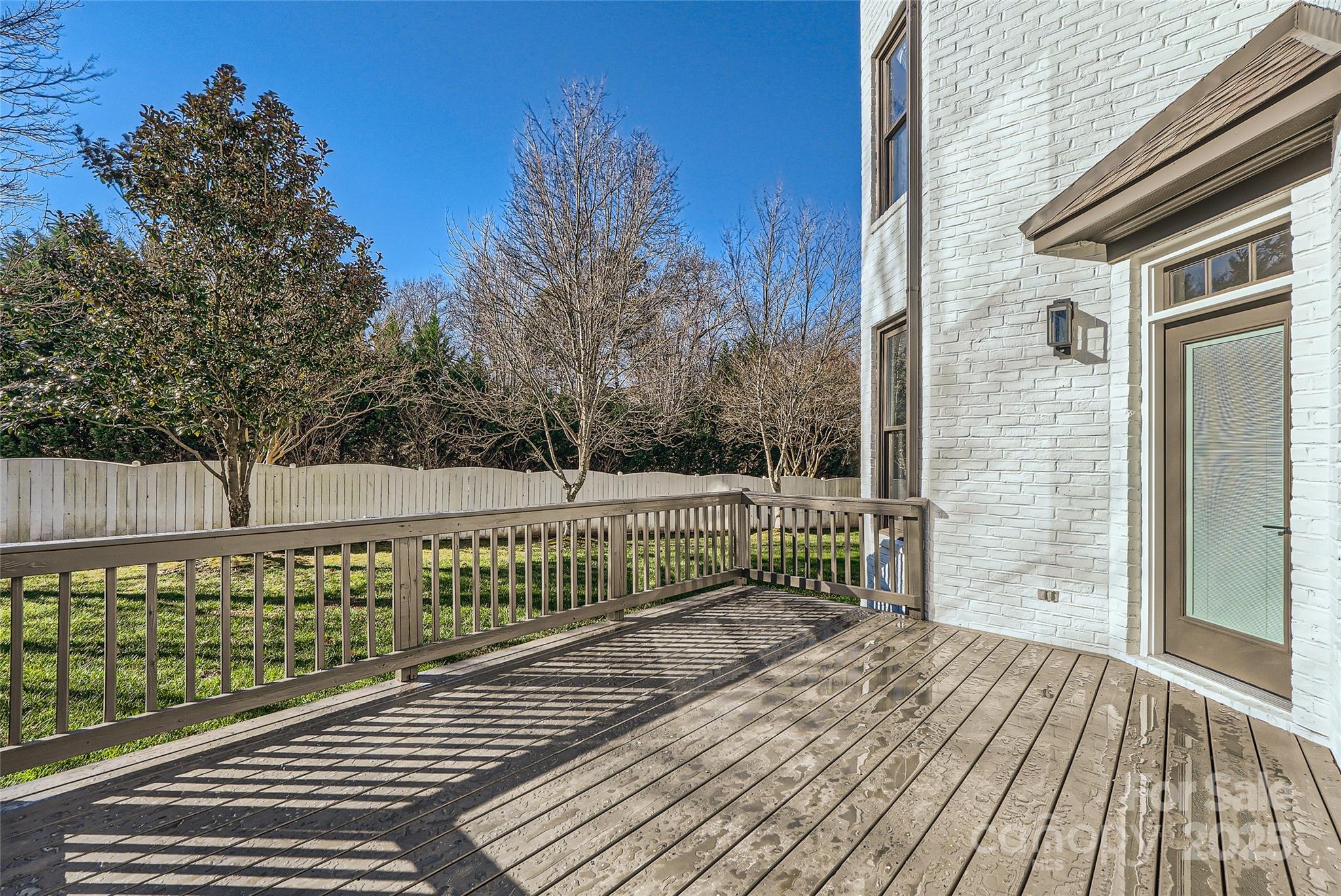 18038 Greyfield Glen