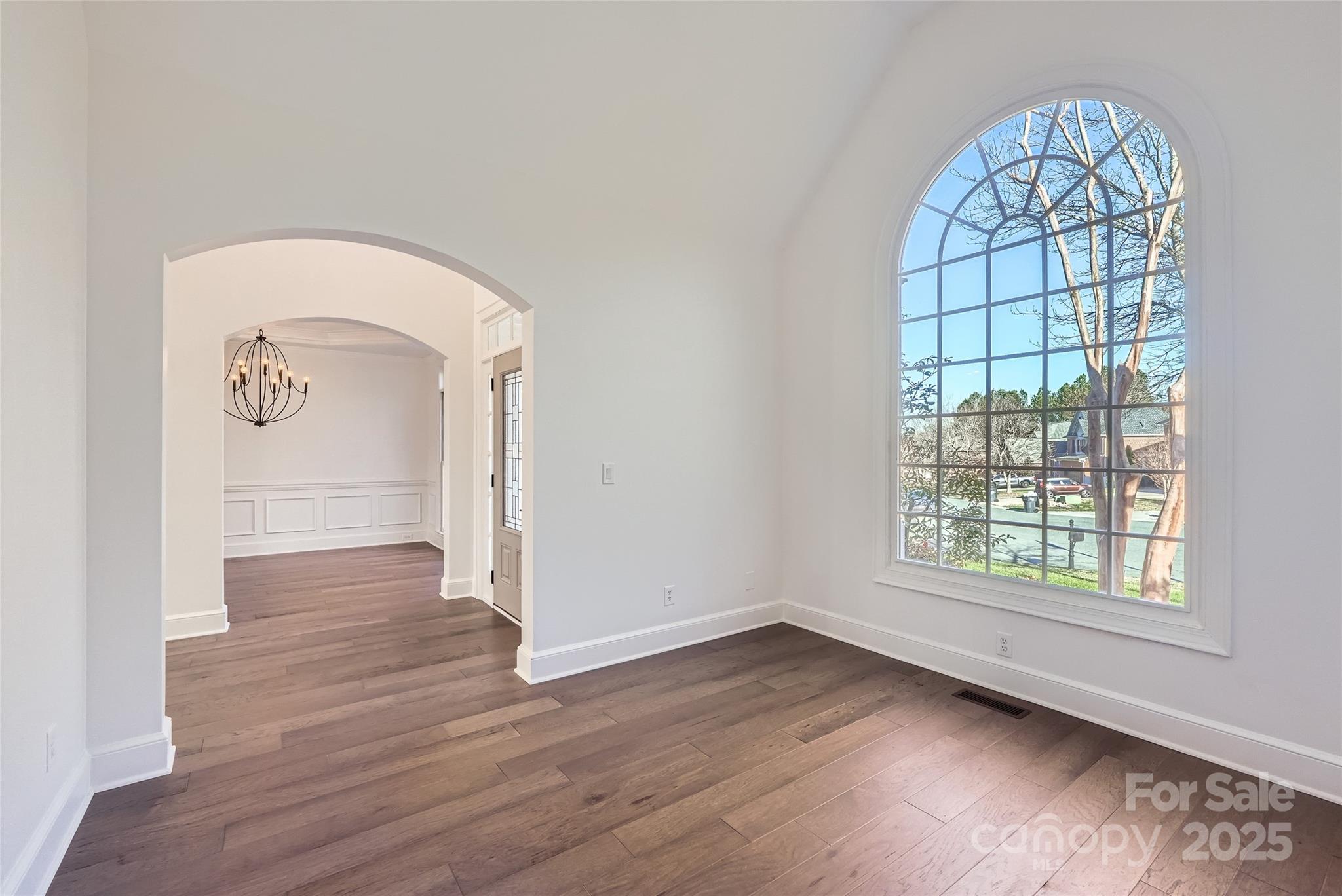 18038 Greyfield Glen