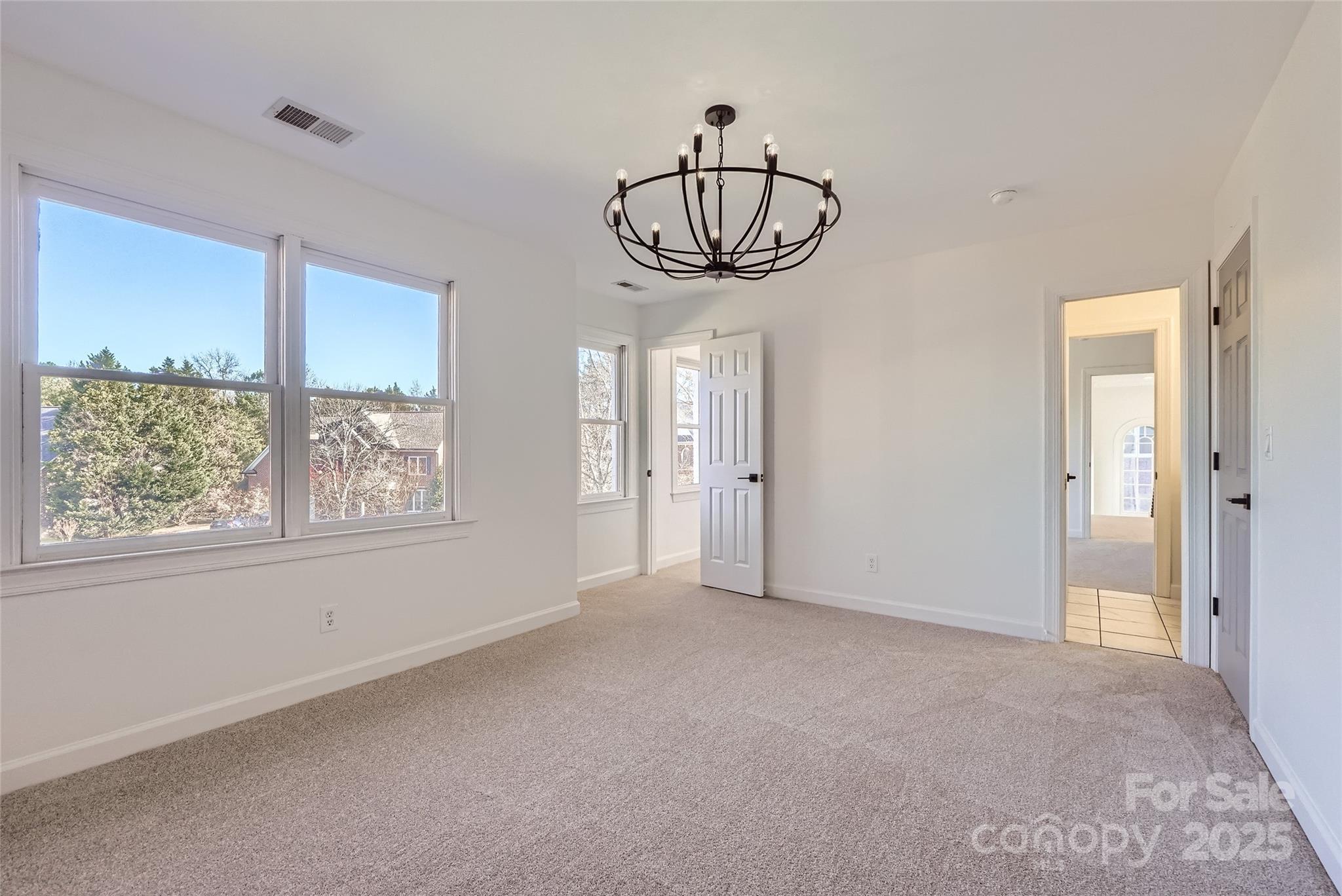 18038 Greyfield Glen