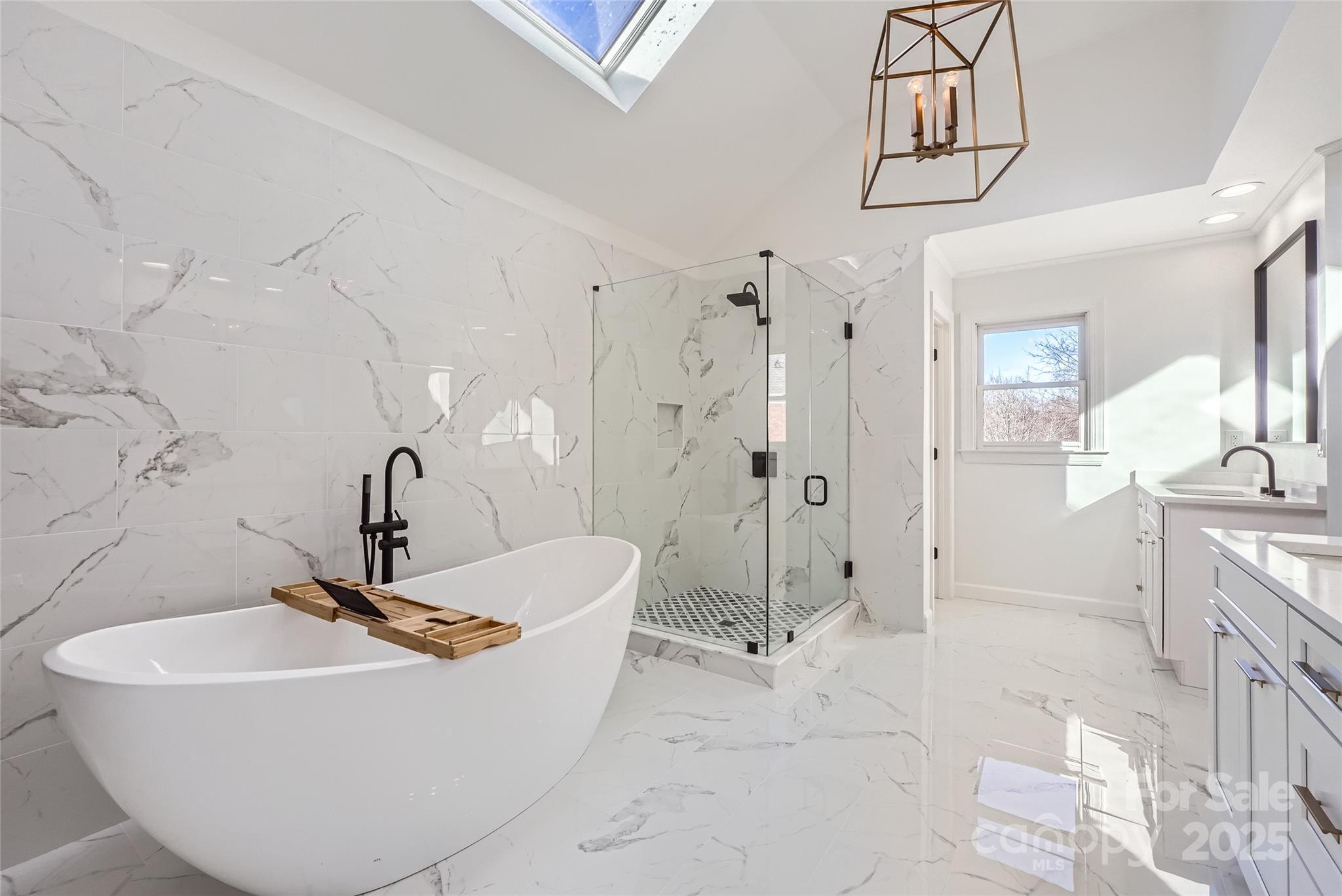 18038 Greyfield Glen