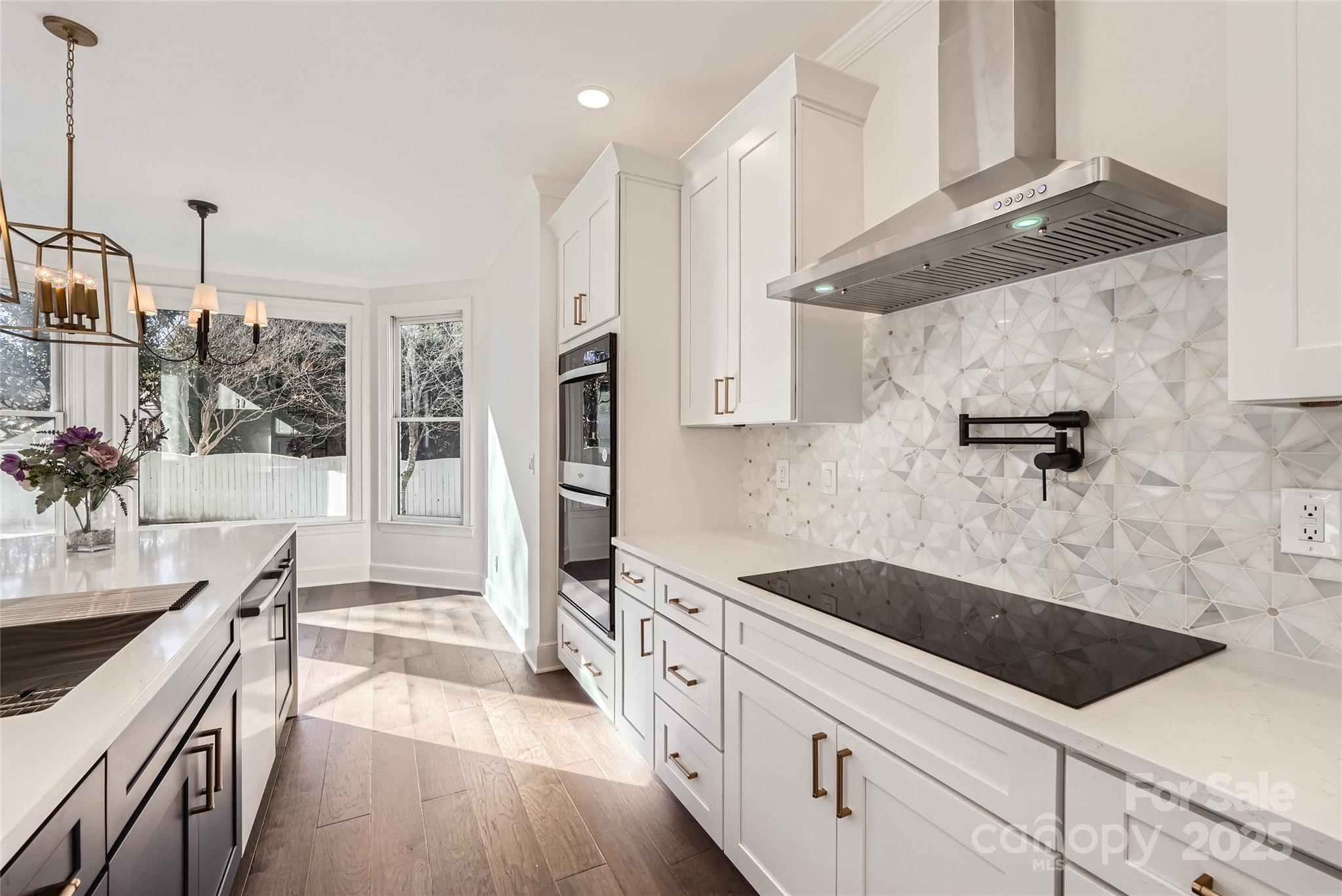 18038 Greyfield Glen