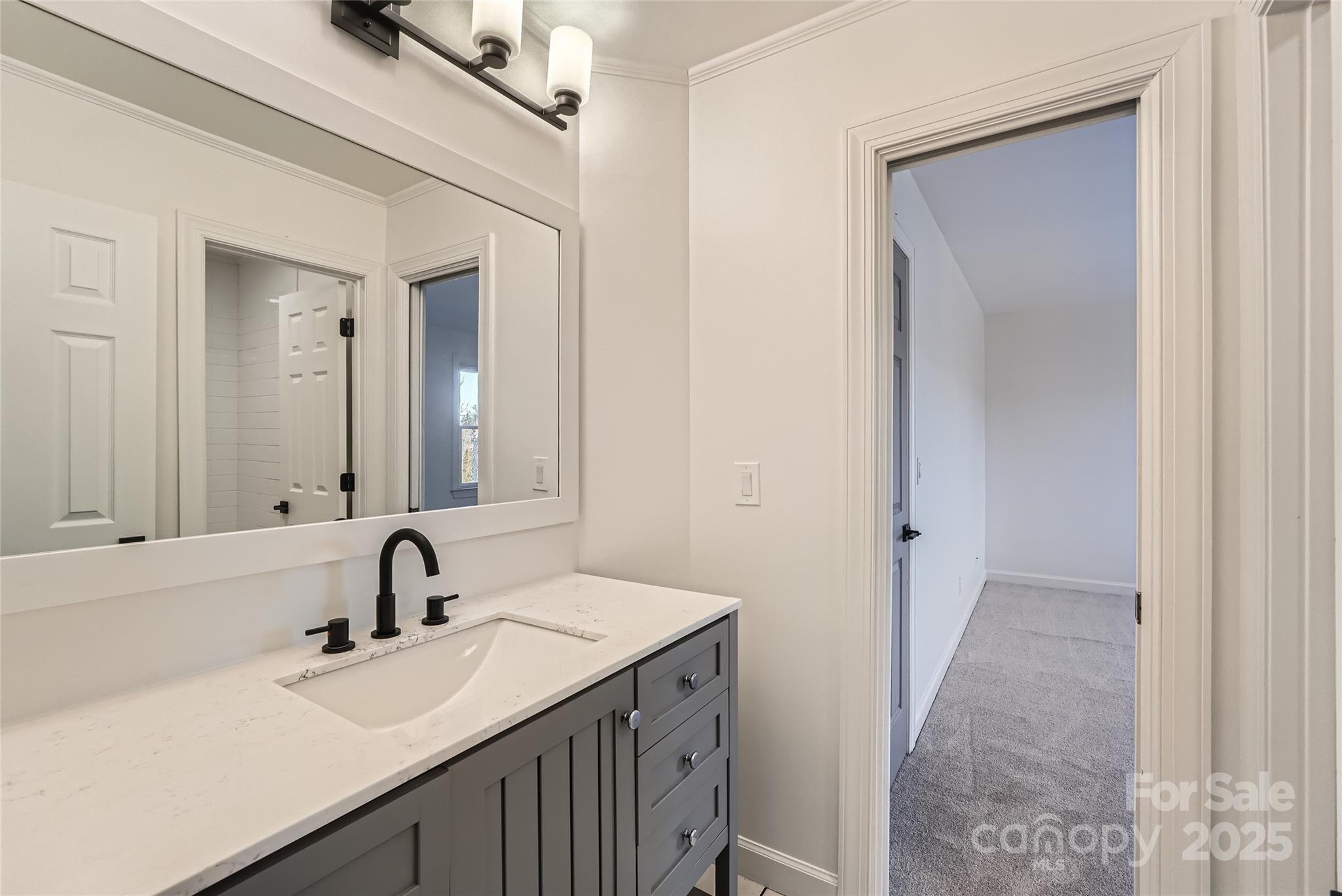 18038 Greyfield Glen