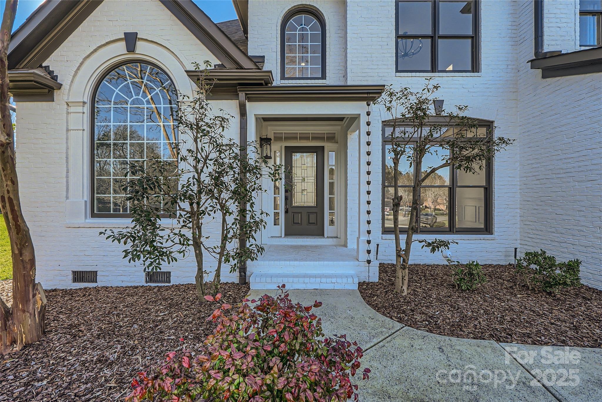 18038 Greyfield Glen