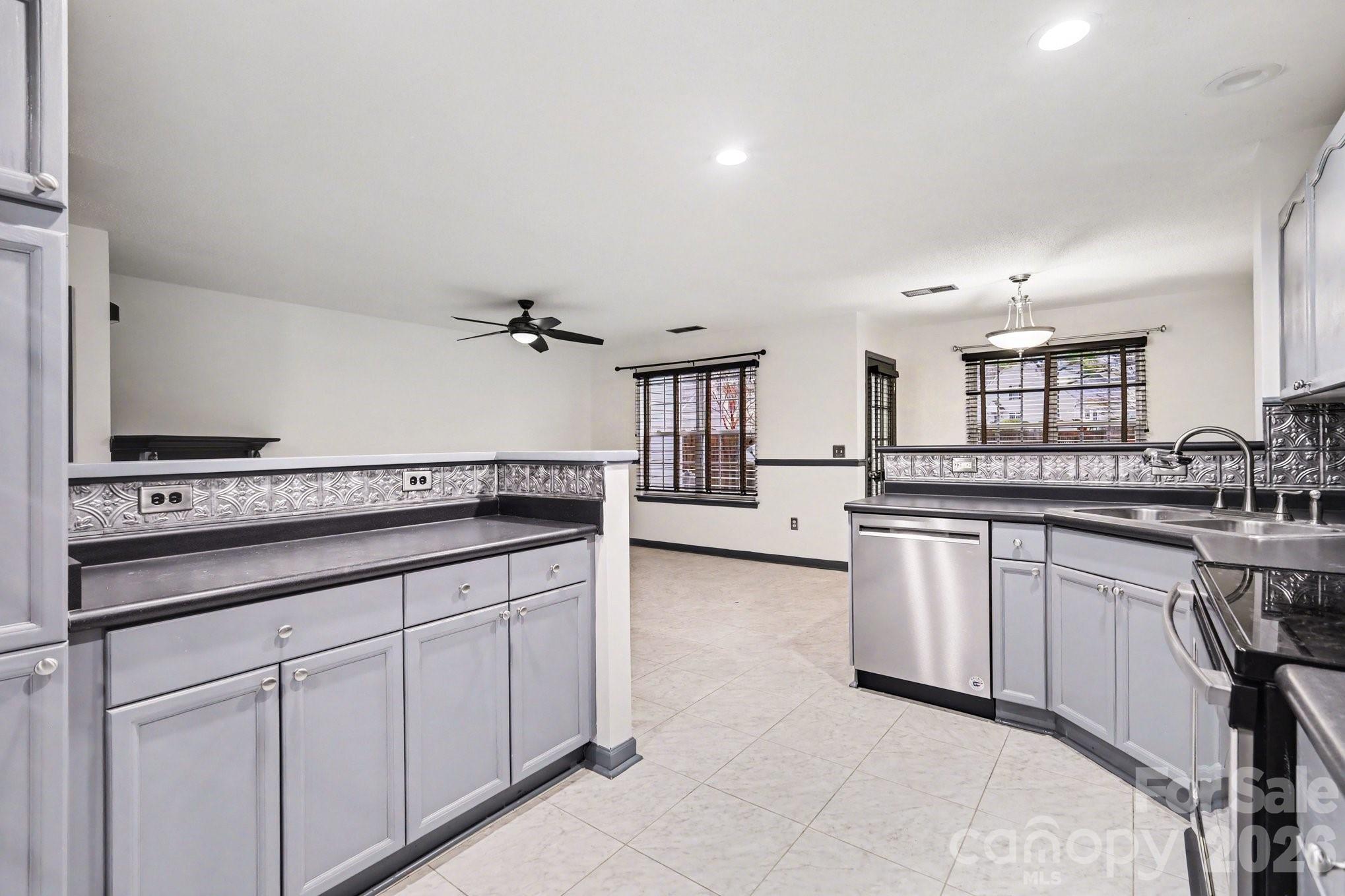 9733 Elizabeth Townes Lane