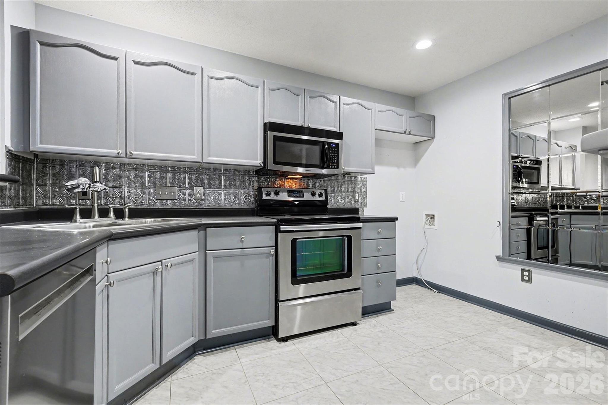 9733 Elizabeth Townes Lane