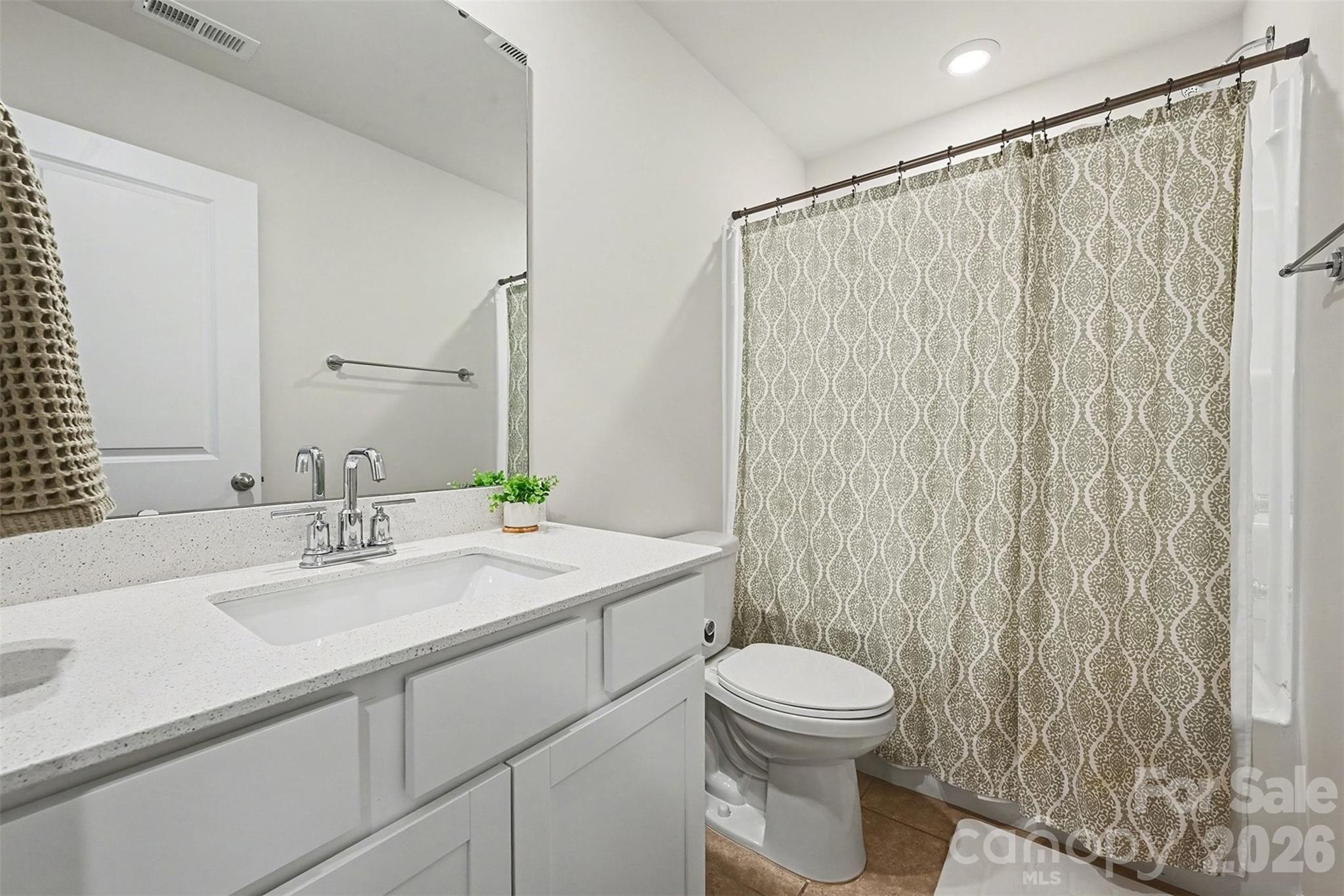 4012 Yucca Alley