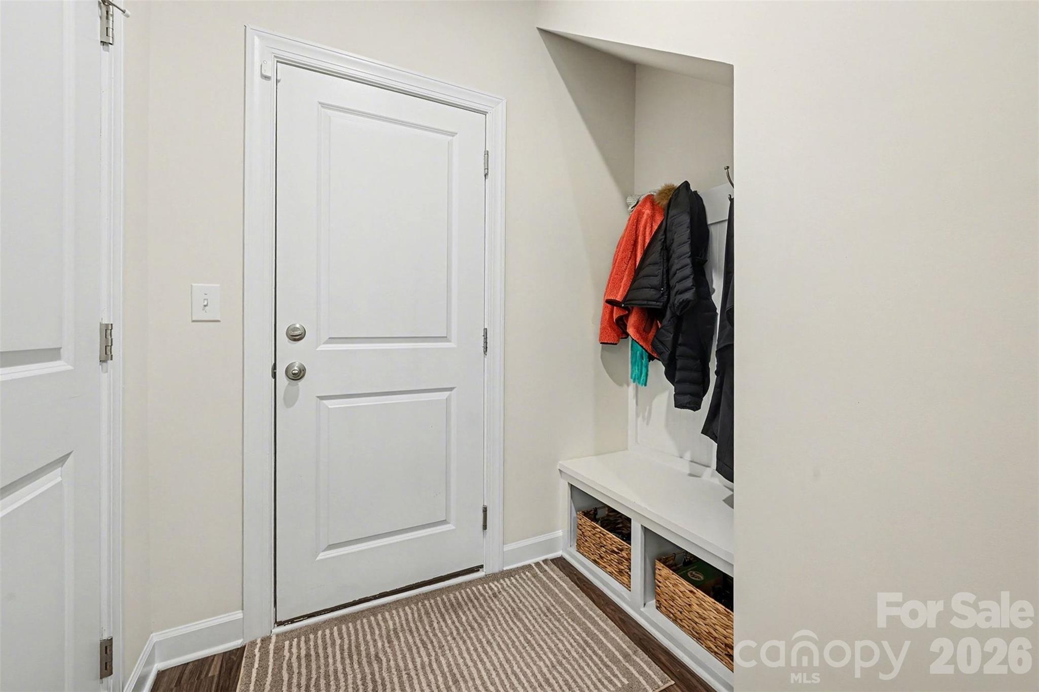 4012 Yucca Alley