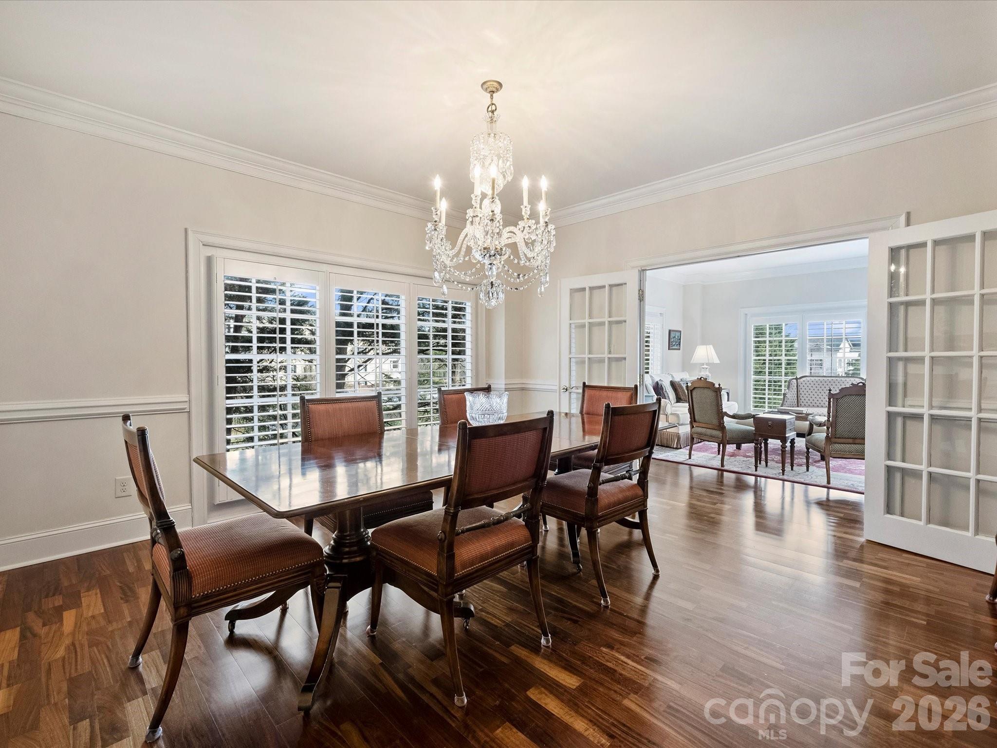 2445 Selwyn Avenue Unit: 202