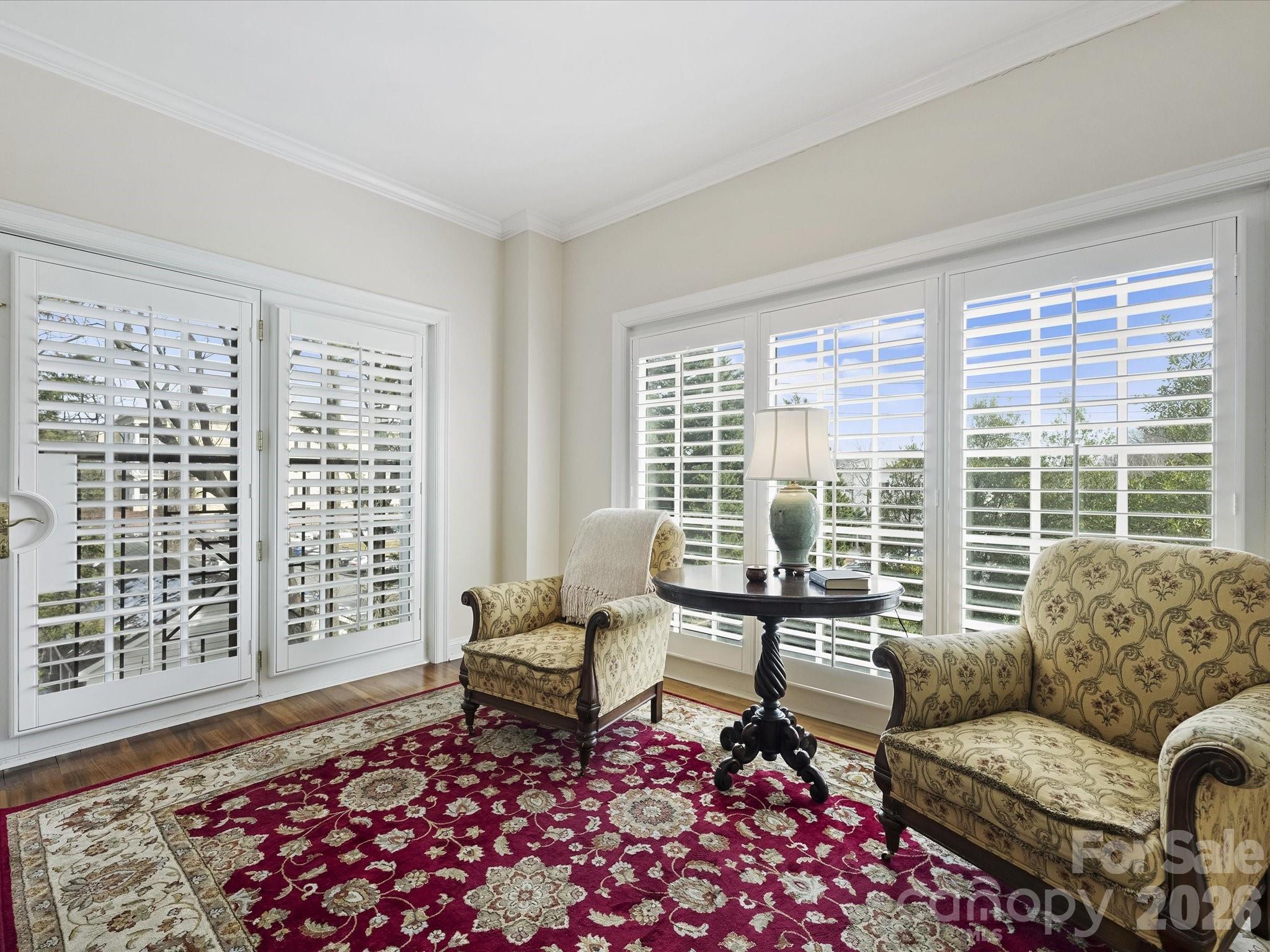 2445 Selwyn Avenue Unit: 202