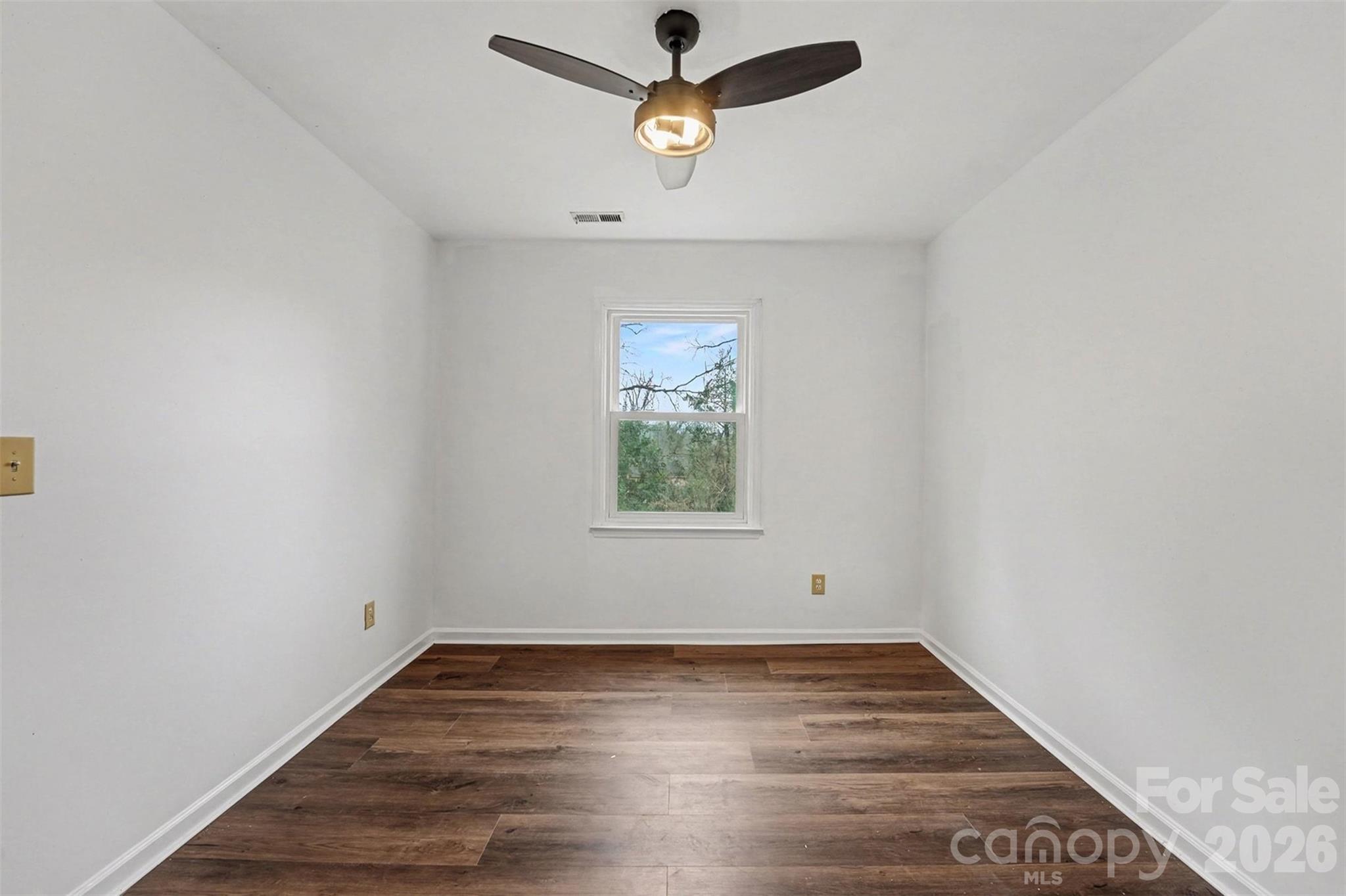 5609 Beaconsfield Road