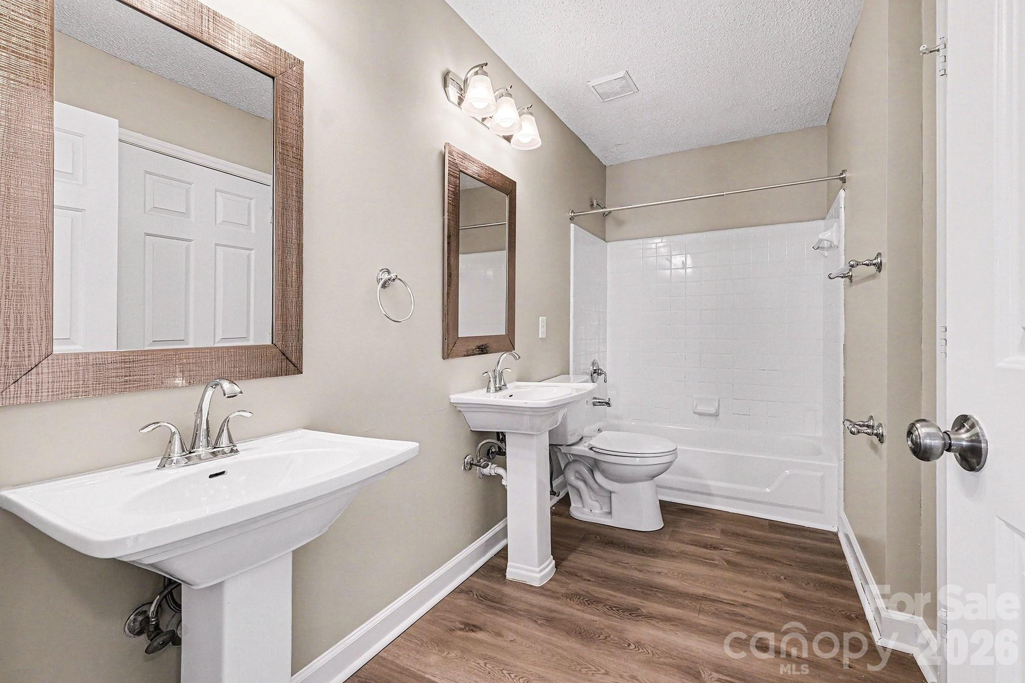 7208 Insdale Court