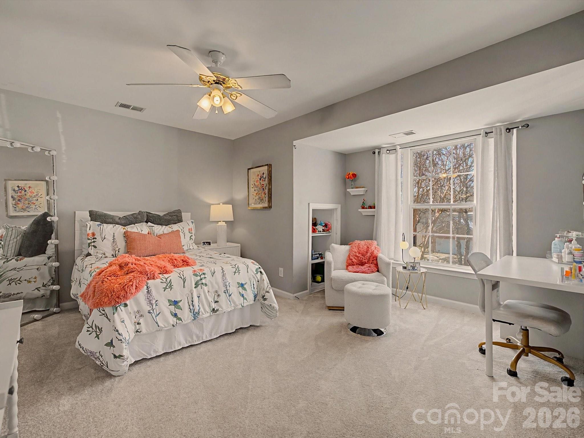 16214 Hollingbourne Road