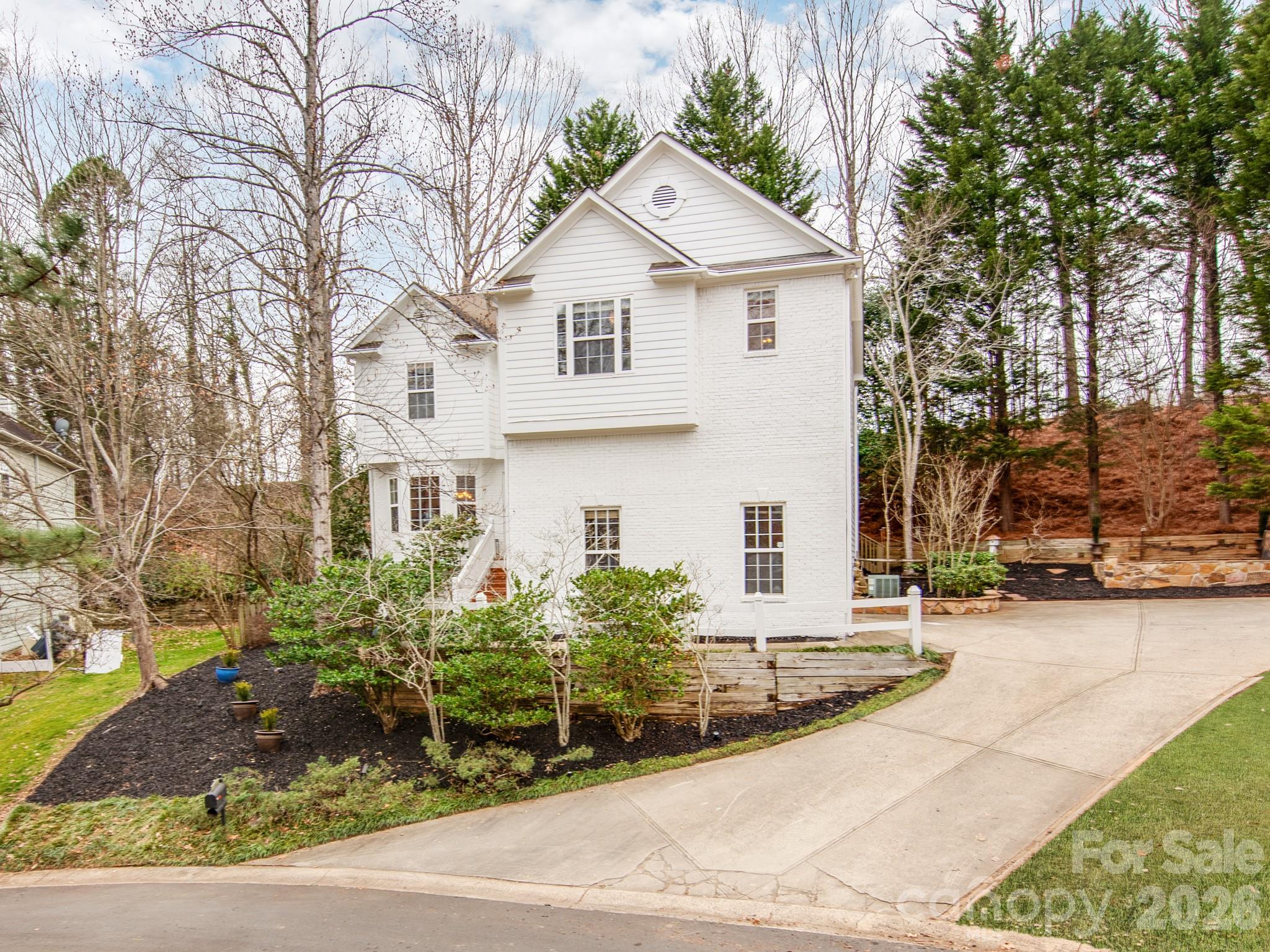 14204 Queens Carriage Place