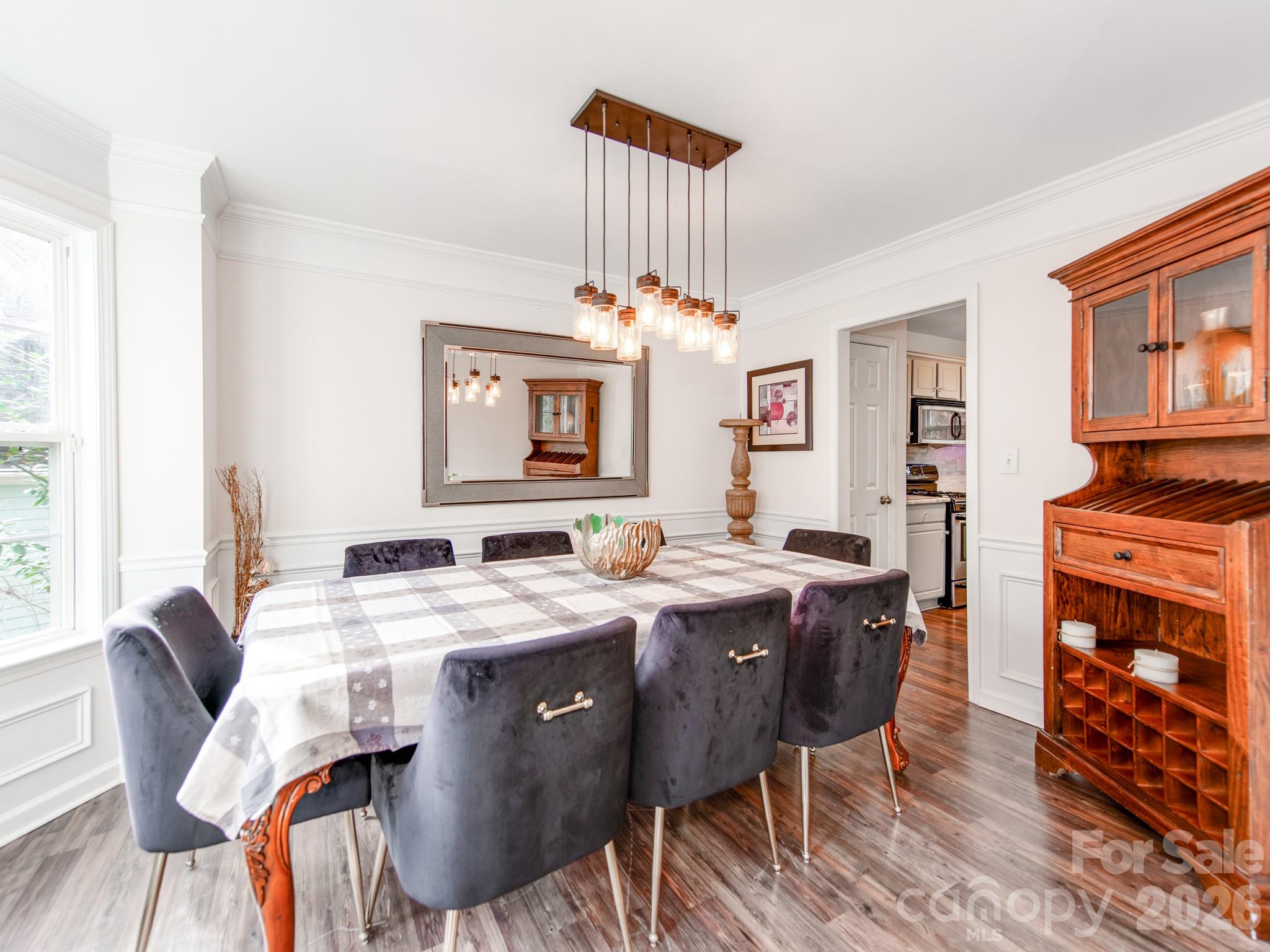 14204 Queens Carriage Place