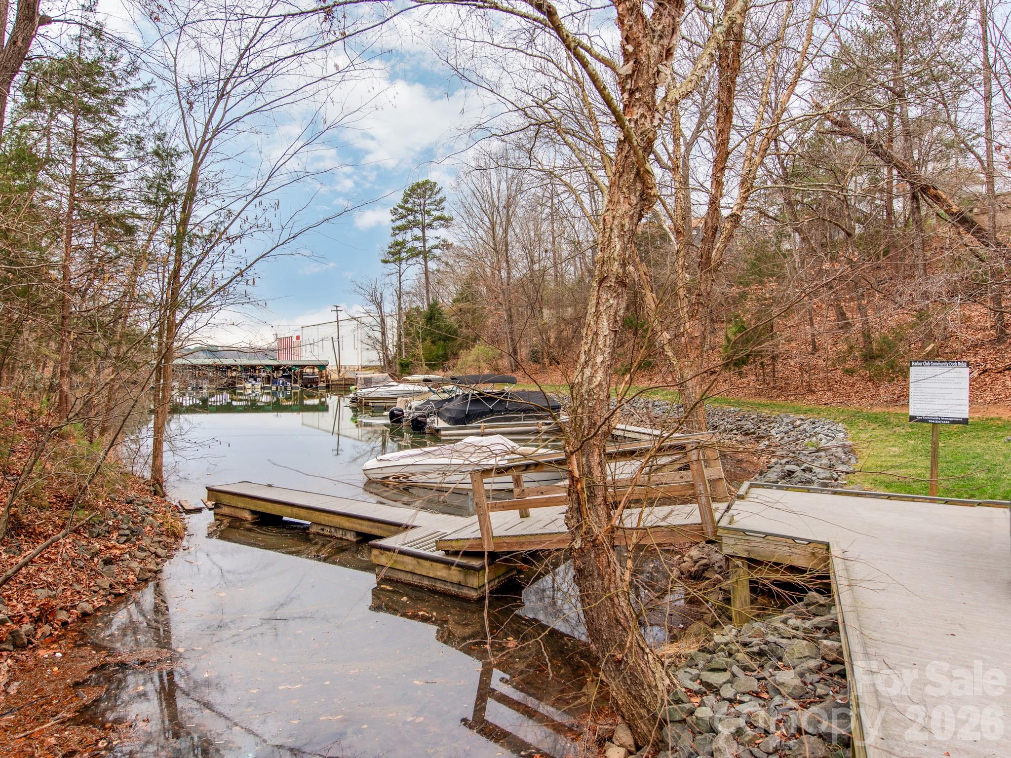 14204 Queens Carriage Place