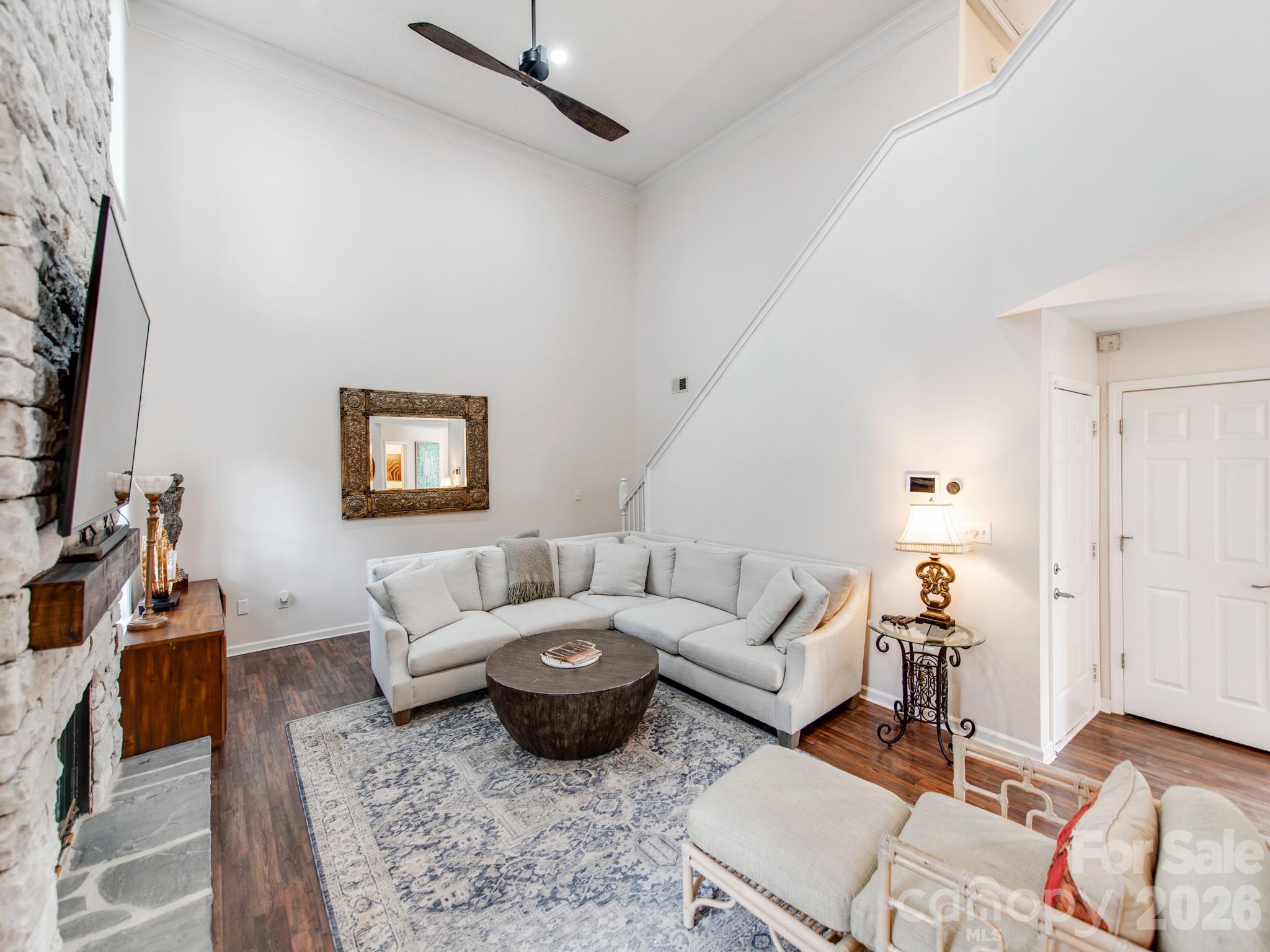 14204 Queens Carriage Place