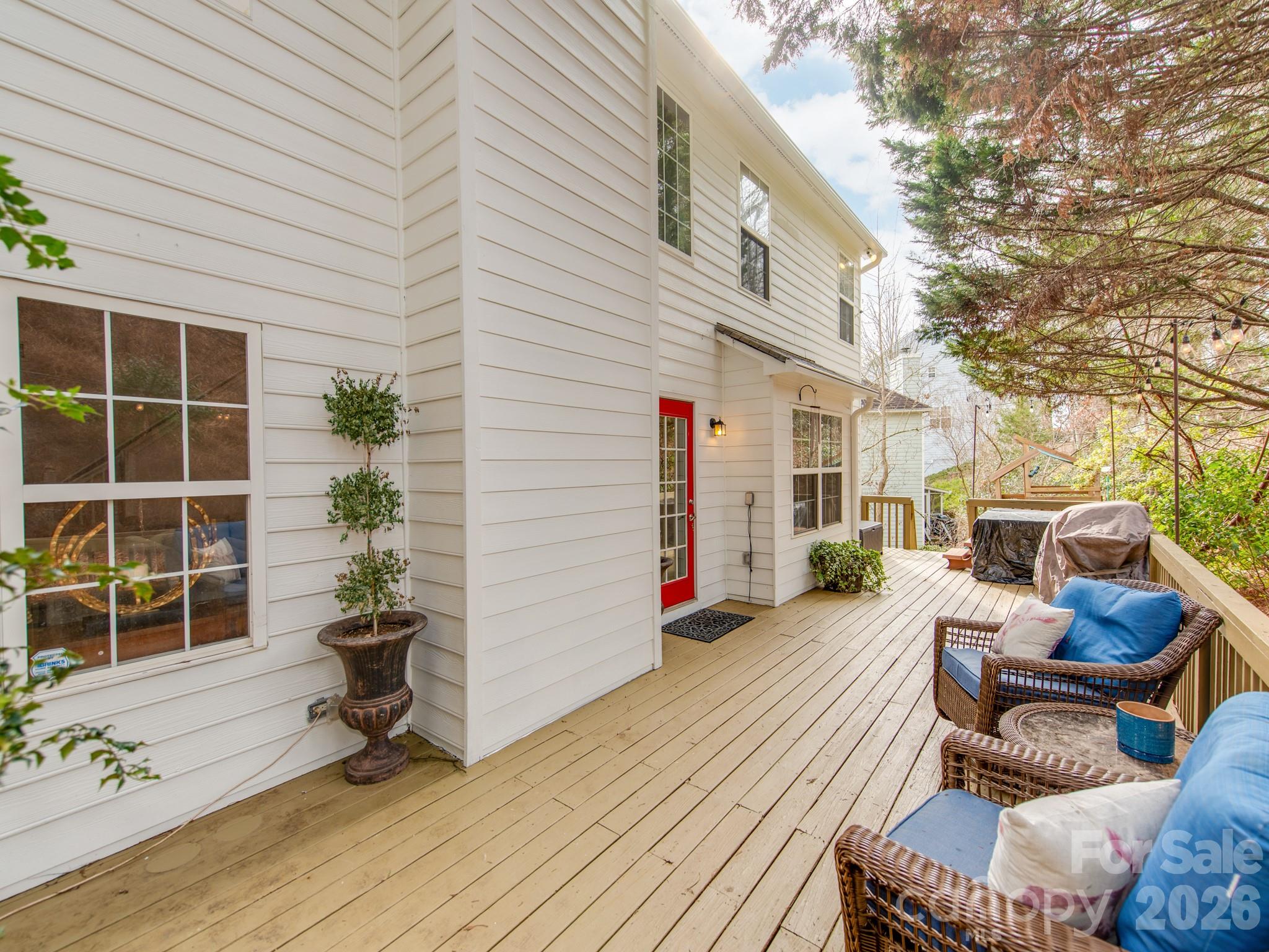 14204 Queens Carriage Place