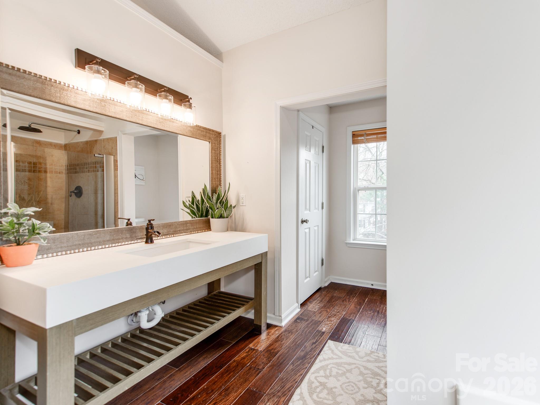 14204 Queens Carriage Place