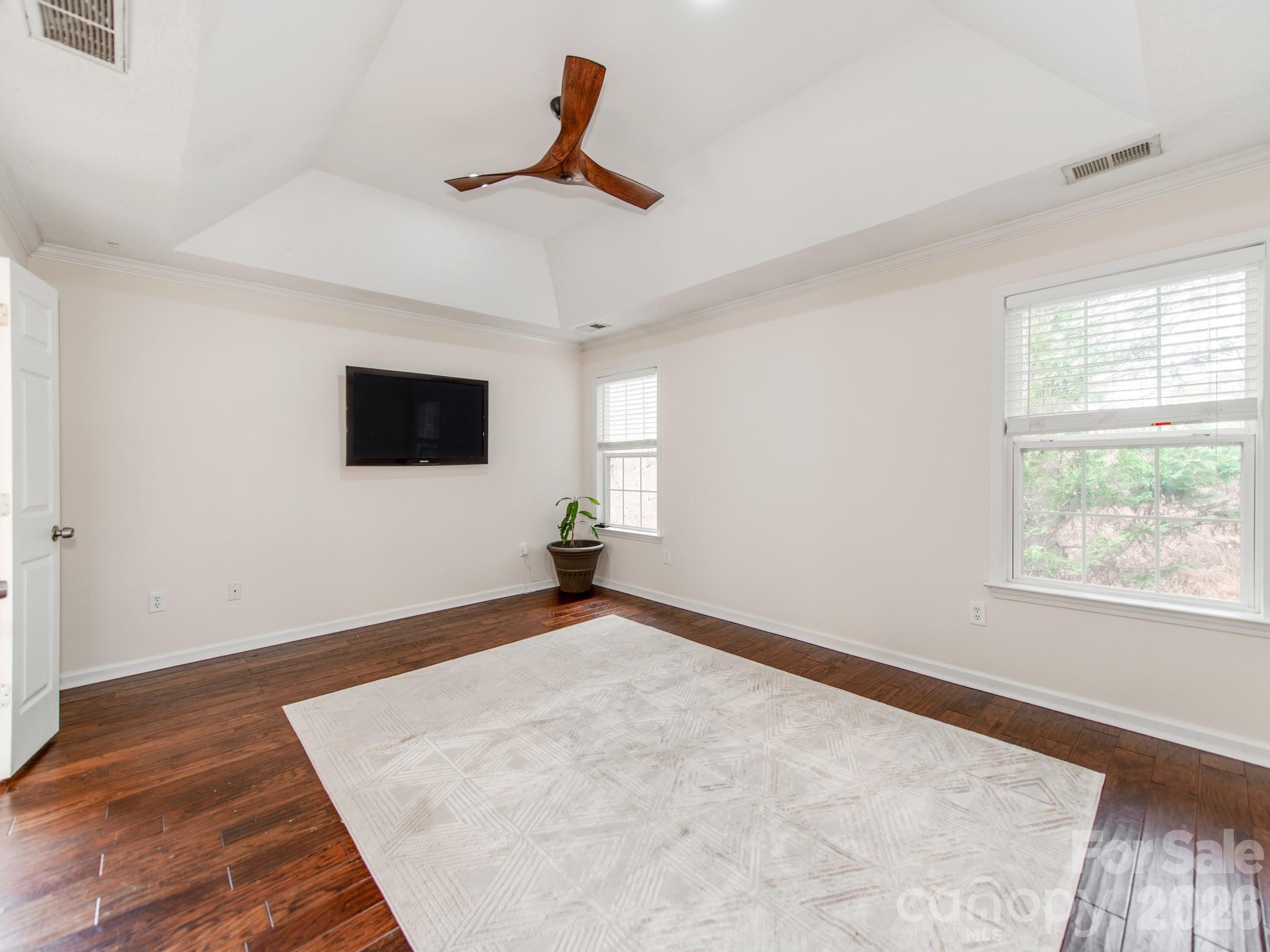 14204 Queens Carriage Place